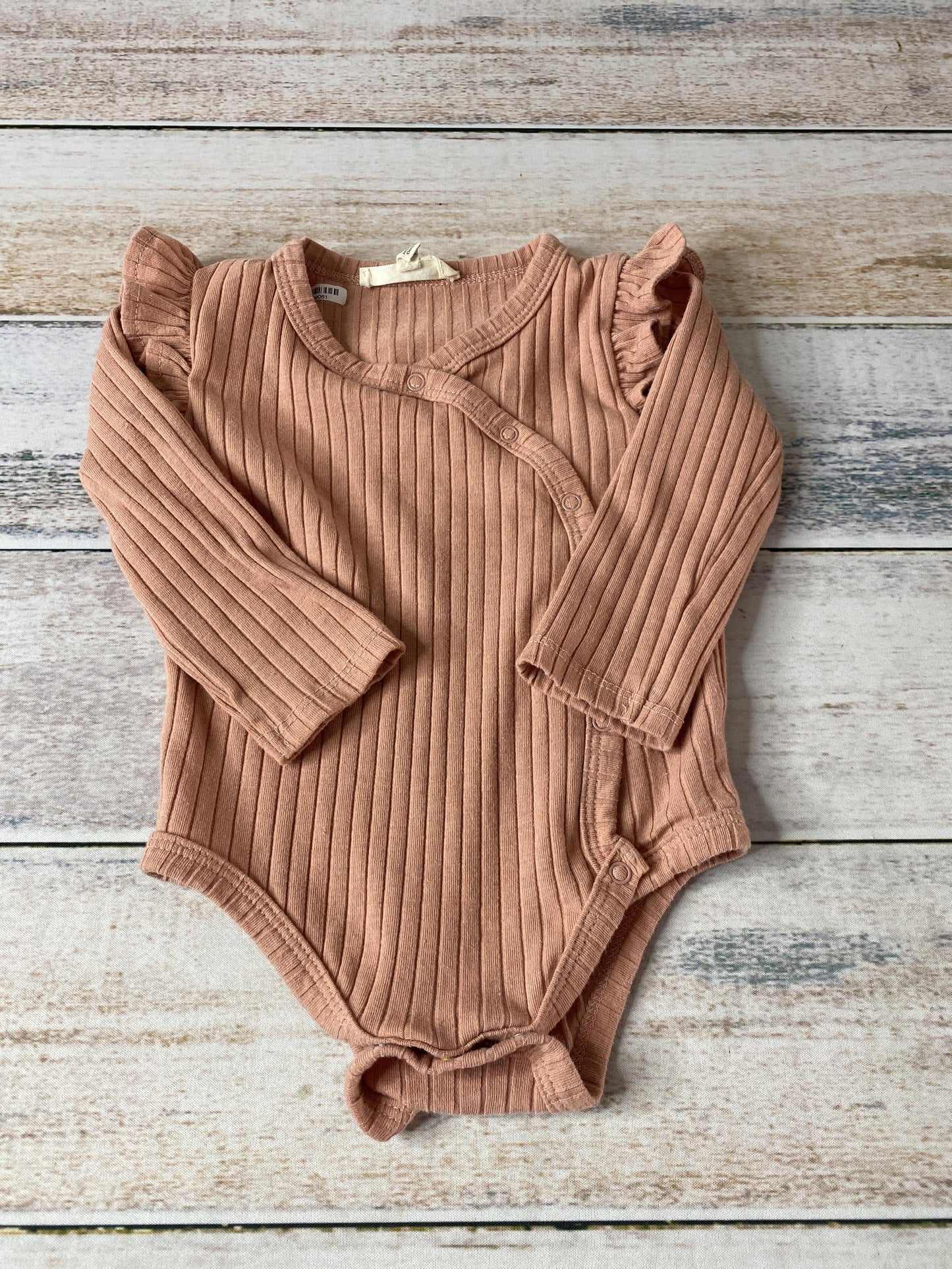 Jessica Simpson Unisex Blush Onesie Size: 9 months Blush