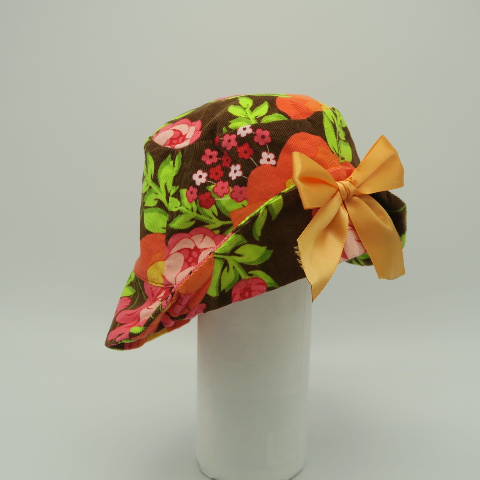 Unknown Brand Girls Brown | Orange Hat Size: 12-24 Months Brown | Orange