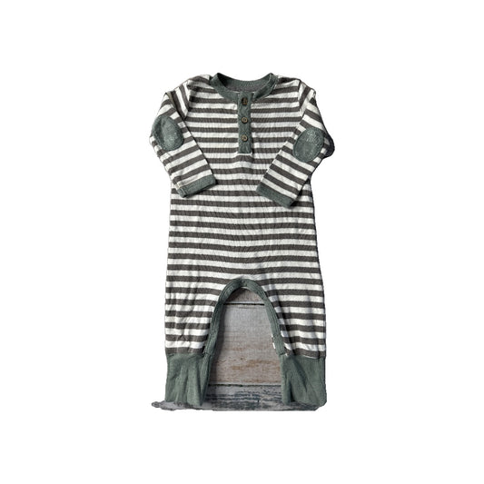 Burt's Bees Boys Brown | Striped Long Sleeve Outfit Size: 3-6 months Brown | Striped