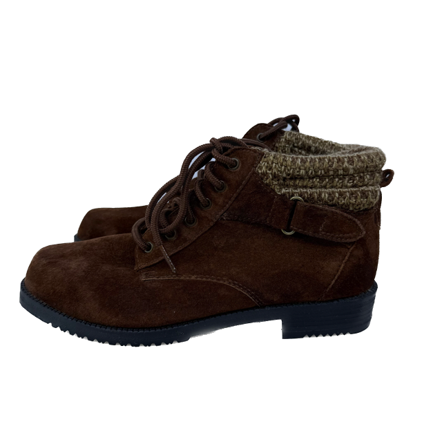 Rugged Outback Girls Brown Suede Boots Size: 7.5 Women's Brown Suede