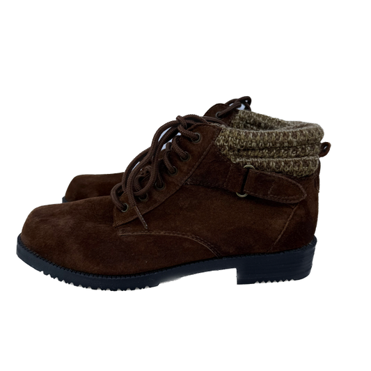 Rugged Outback Girls Brown Suede Boots Size: 7.5 Women's Brown Suede