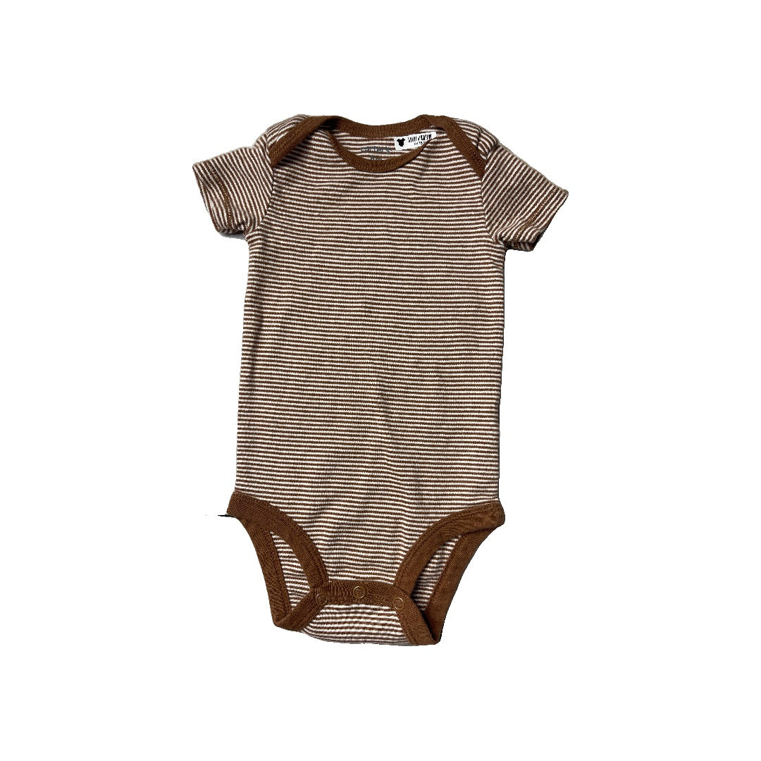 Carters Unisex Brown | White | Stripe Onesie Size: 6 months Brown | White | Stripe
