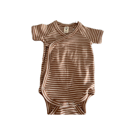 Kate Quinn Girls Brown | White | Stripe Onesie Size: 6-12 months Brown | White | Stripe