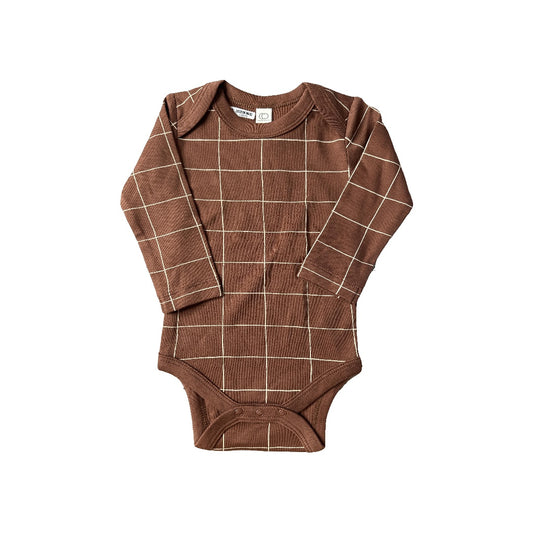 Colored Organics Girls Brown | White Onesie Size: 3-6 months Brown | White