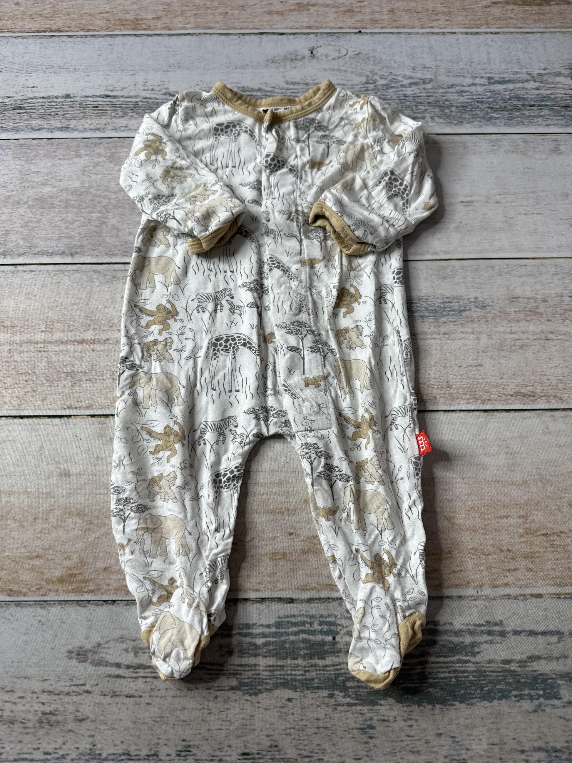 Magnetic Me Boys Brown | White Pajamas Size: Newborn Brown | White