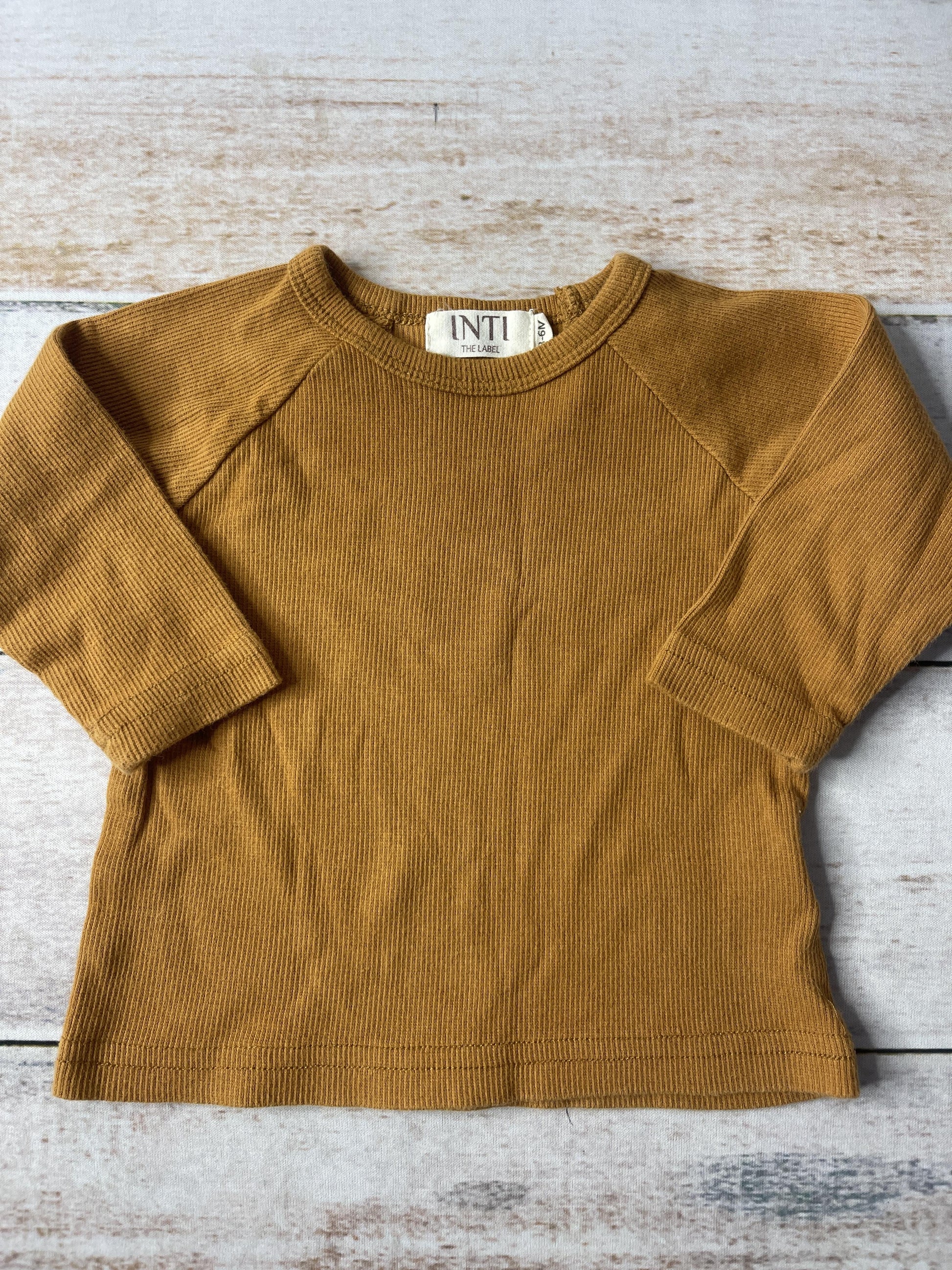 Inti Unisex Brown Long Sleeve T-Shirt Size: 3-6 months Brown