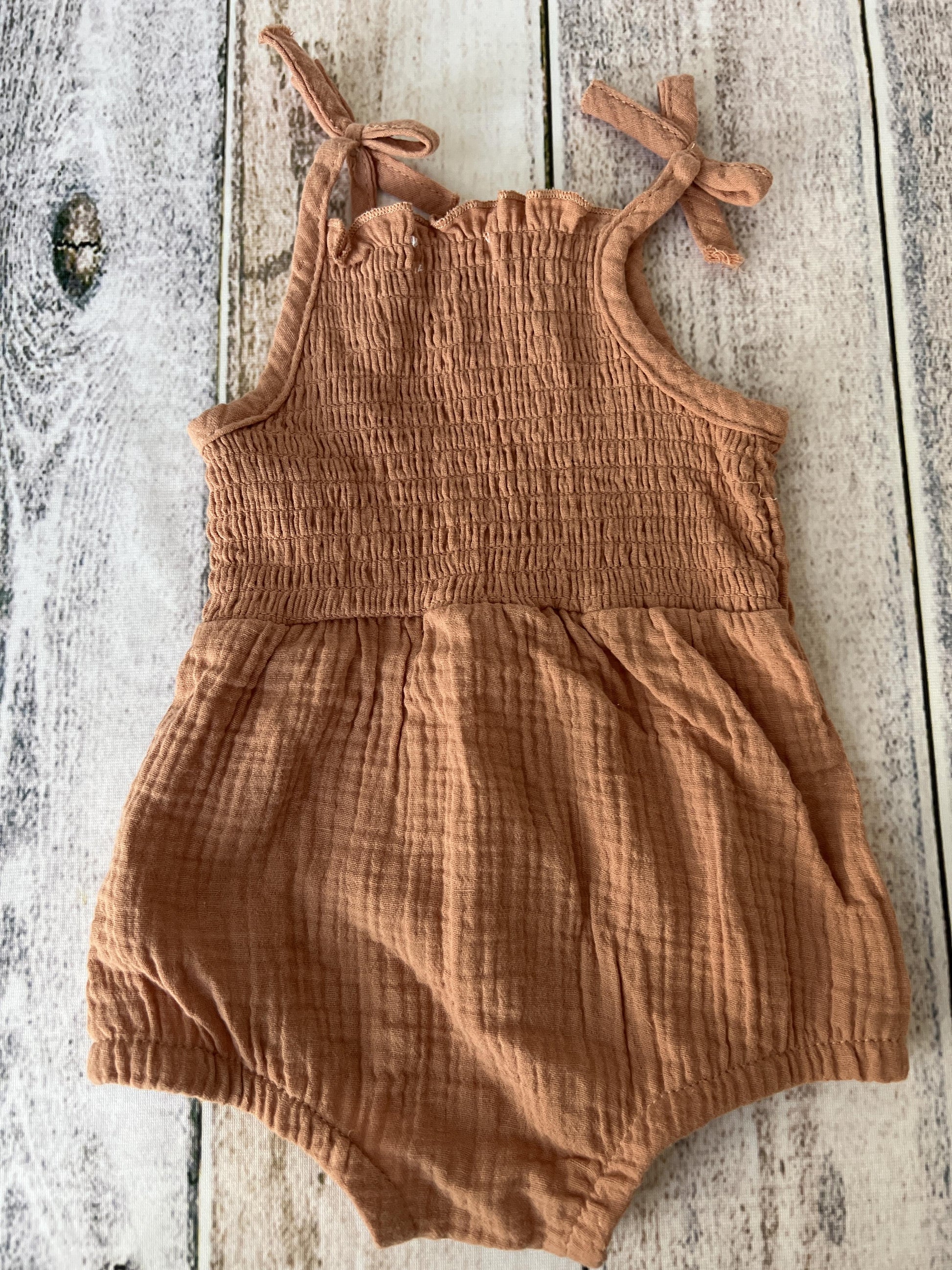 Grayson mini Girls Brown Romper Size: 3-6 months Brown