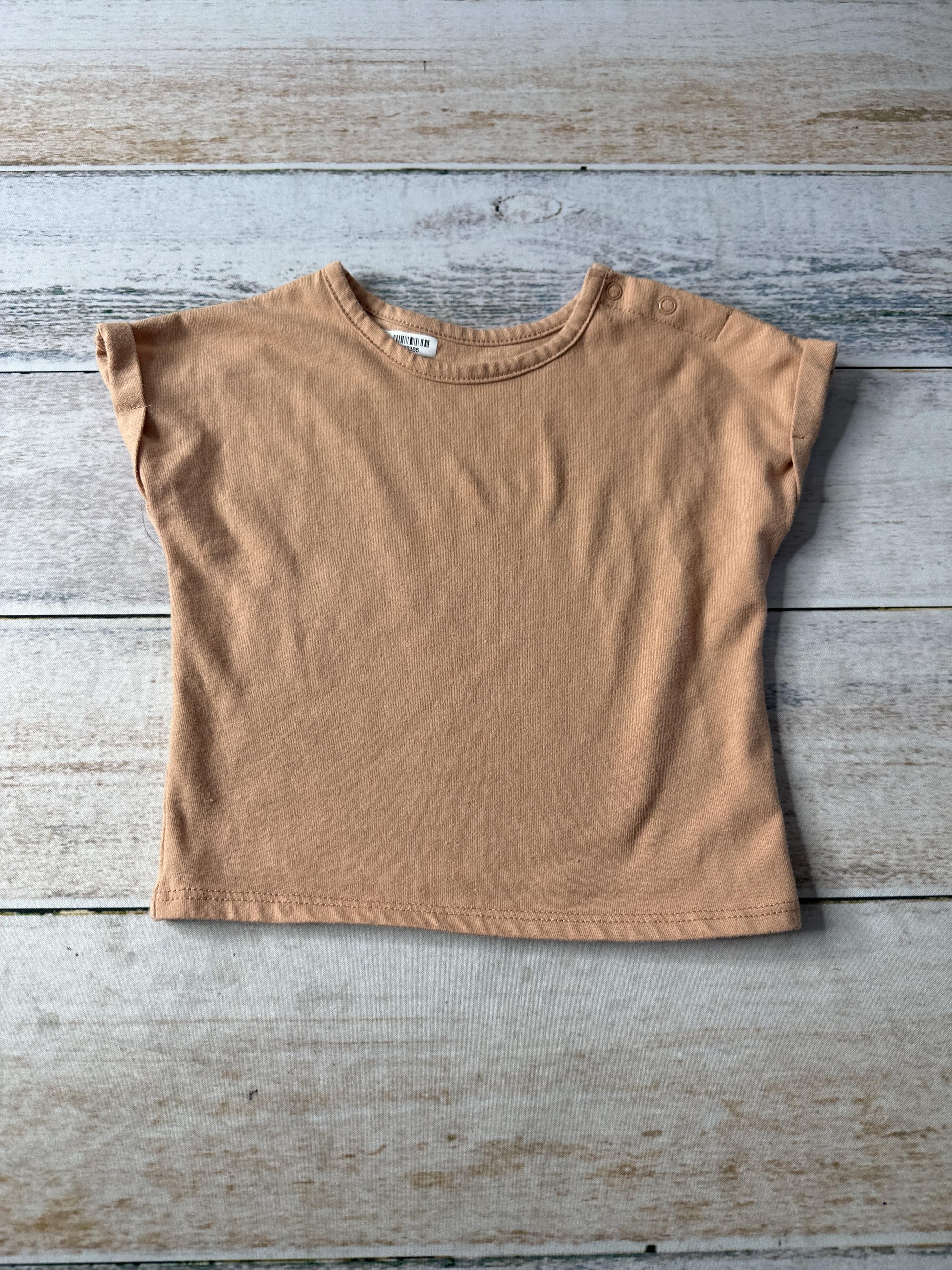 Grayson mini Girls Brown T-Shirt Size: 6-9 months Brown