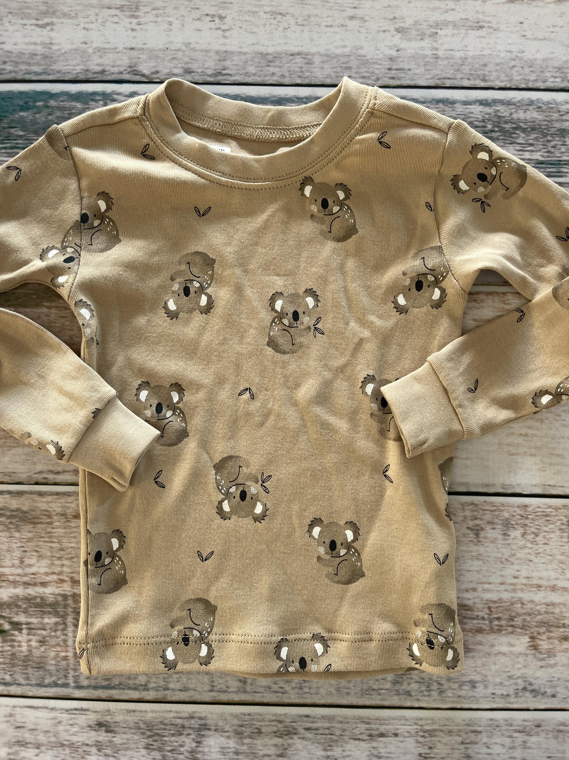 Petit Lemi Boys Brown Pajamas Size: 12 months Brown