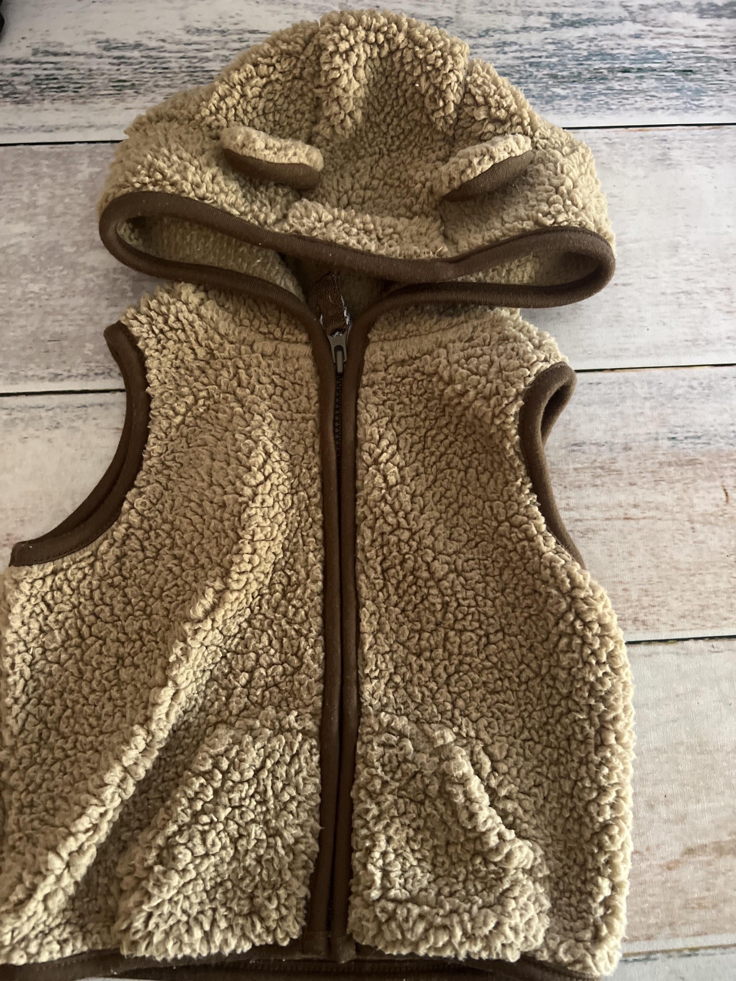 Carters Unisex Brown Vest Size: 3-6 months Brown