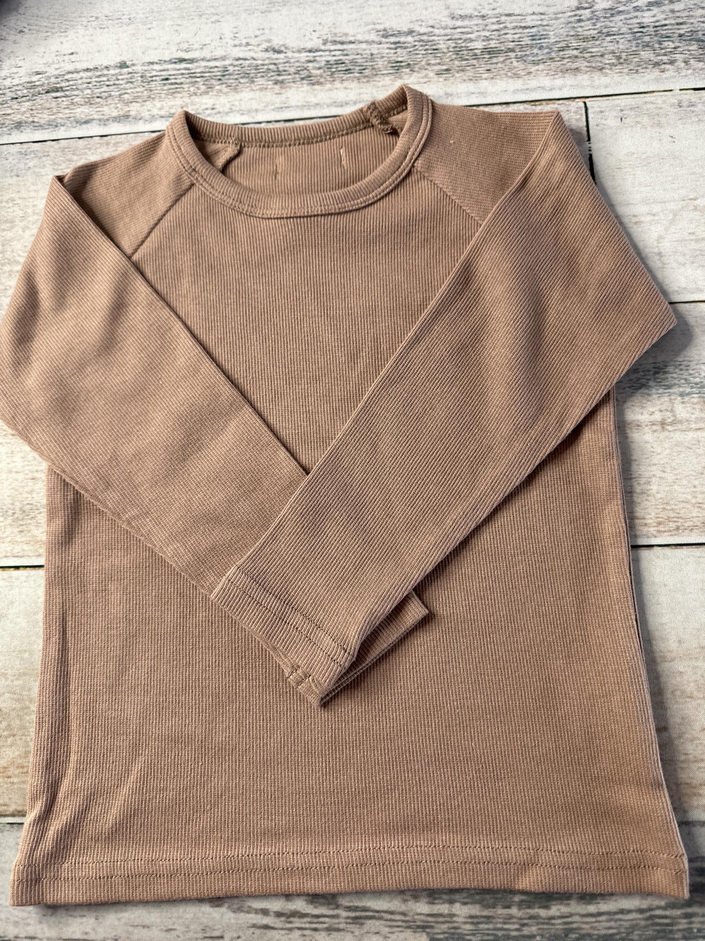 Unisex Brown Long Sleeve Shirt Size: 3T Brown