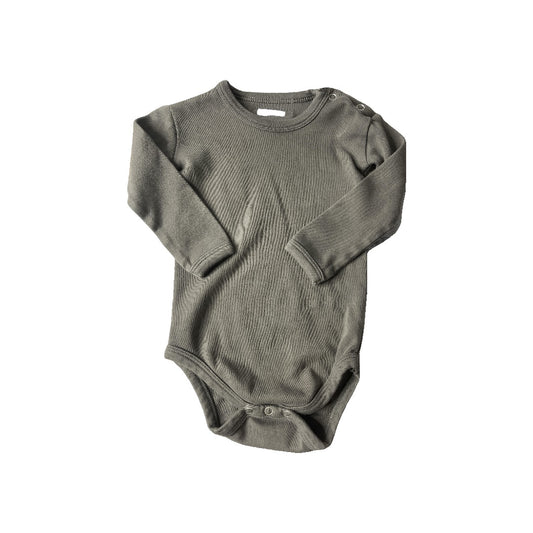 Loved Baby Unisex Brown Onesie Size: 9-12 Months Brown