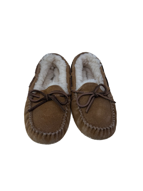 Ugg Unisex Brown Slippers Size: Youth 1 Brown
