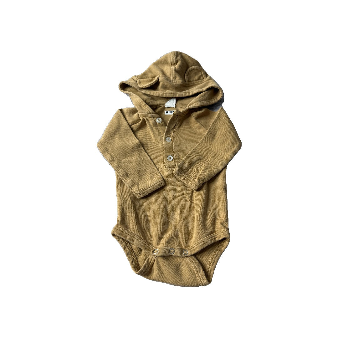 Kate Quinn Boys Brown Onesie Size: 12-18 months Brown