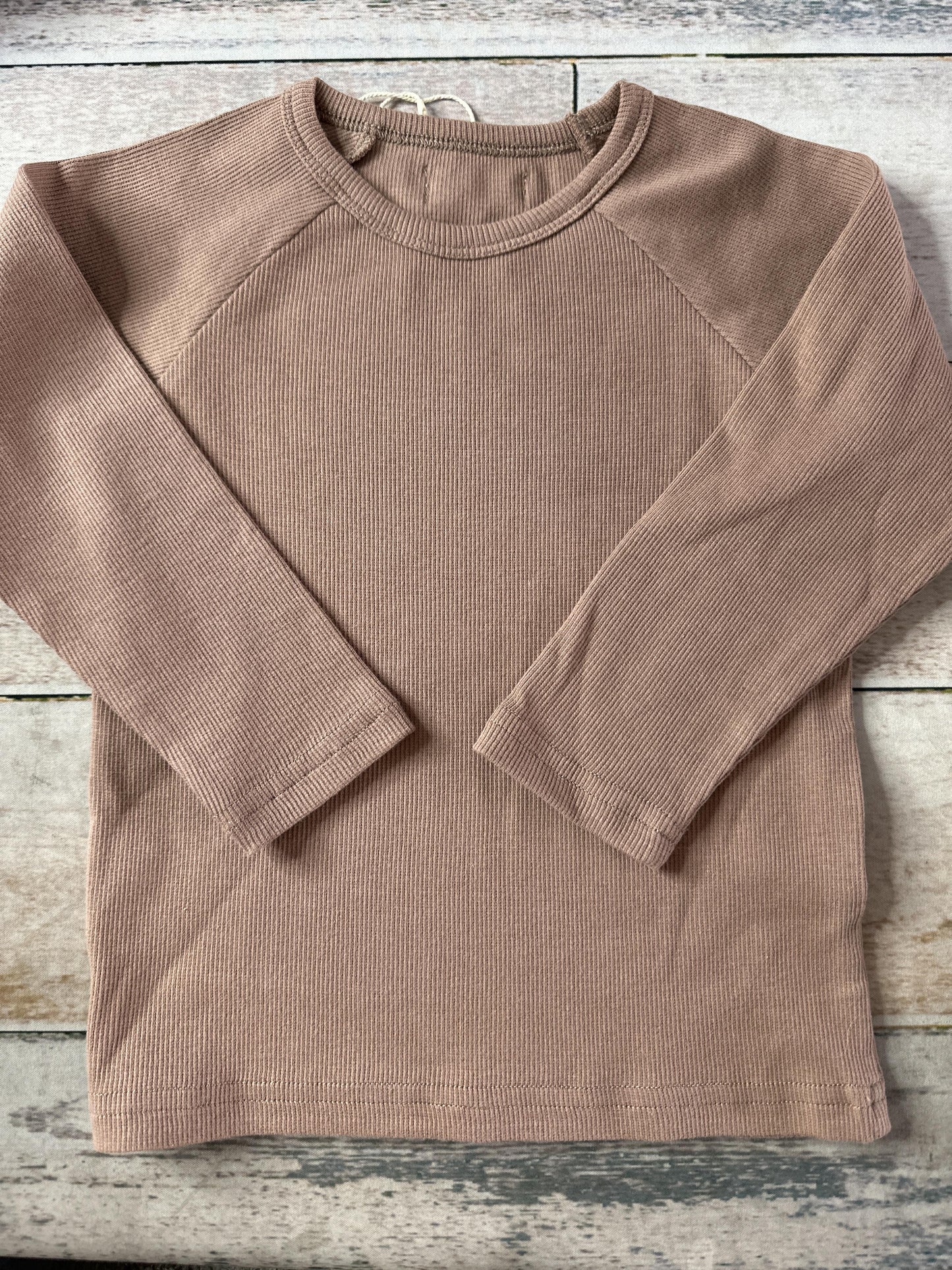 Little Organic co Unisex Brown Long Sleeve T-Shirt Size: 2T Brown