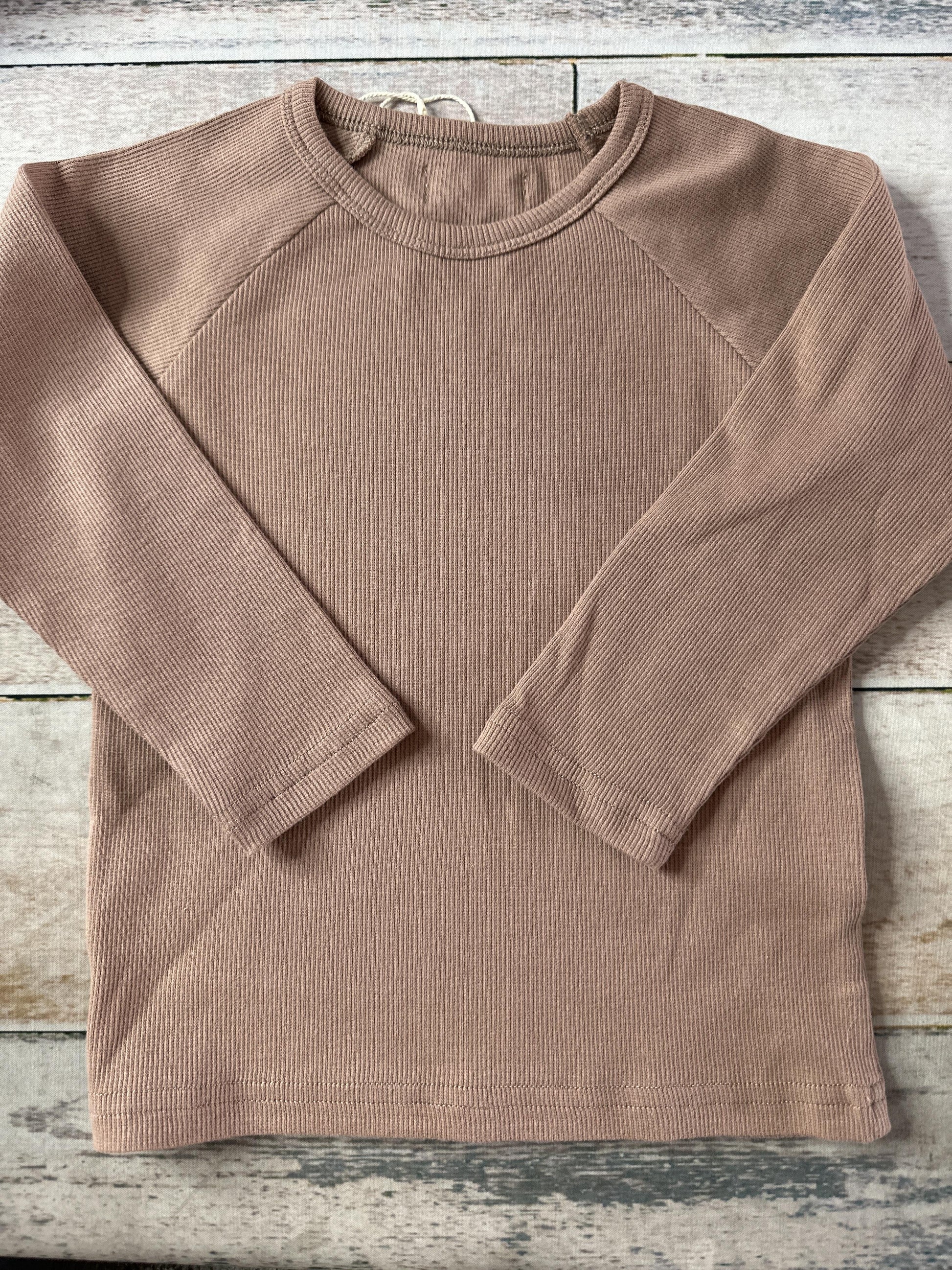 Little Organic co Unisex Brown Long Sleeve T-Shirt Size: 2T Brown