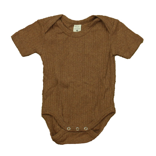 Kate Quinn Organics Boys Brown Onesie Size: 3-6 Months Brown