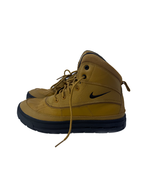 Nike Boys Brown Boots Size: Youth 6 Brown