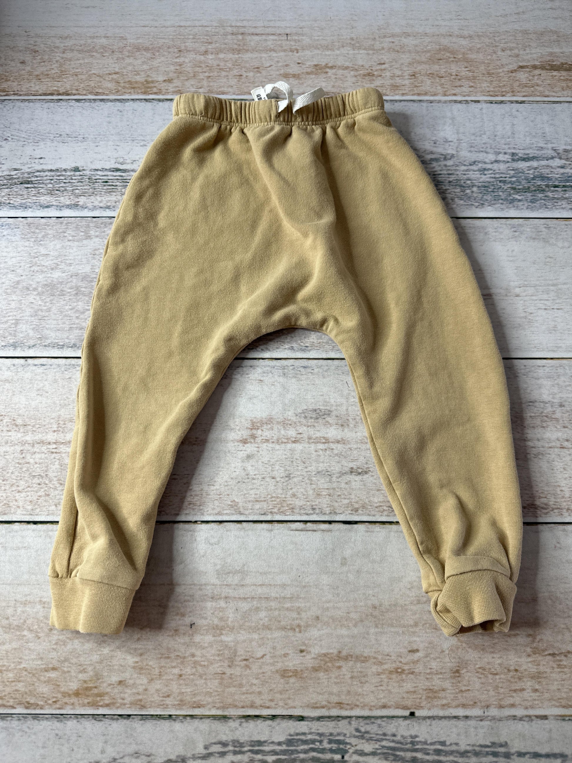 Quincy Mae Unisex Brown Pants Size: 18-24 months Brown