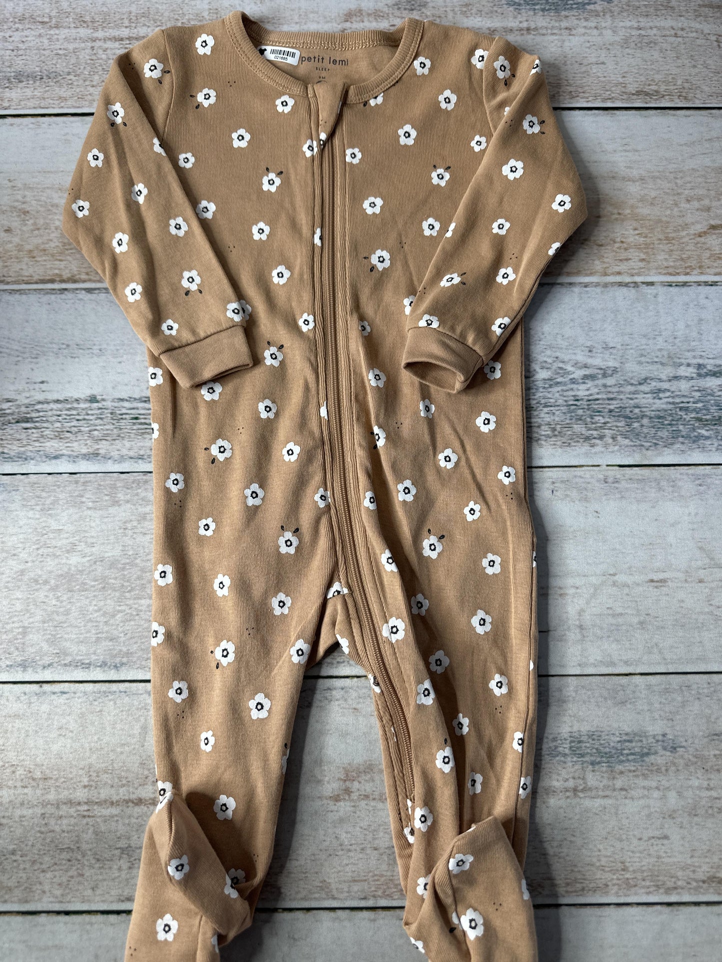 Petite Lem Girls Brown Pajamas Size: 9 months Brown