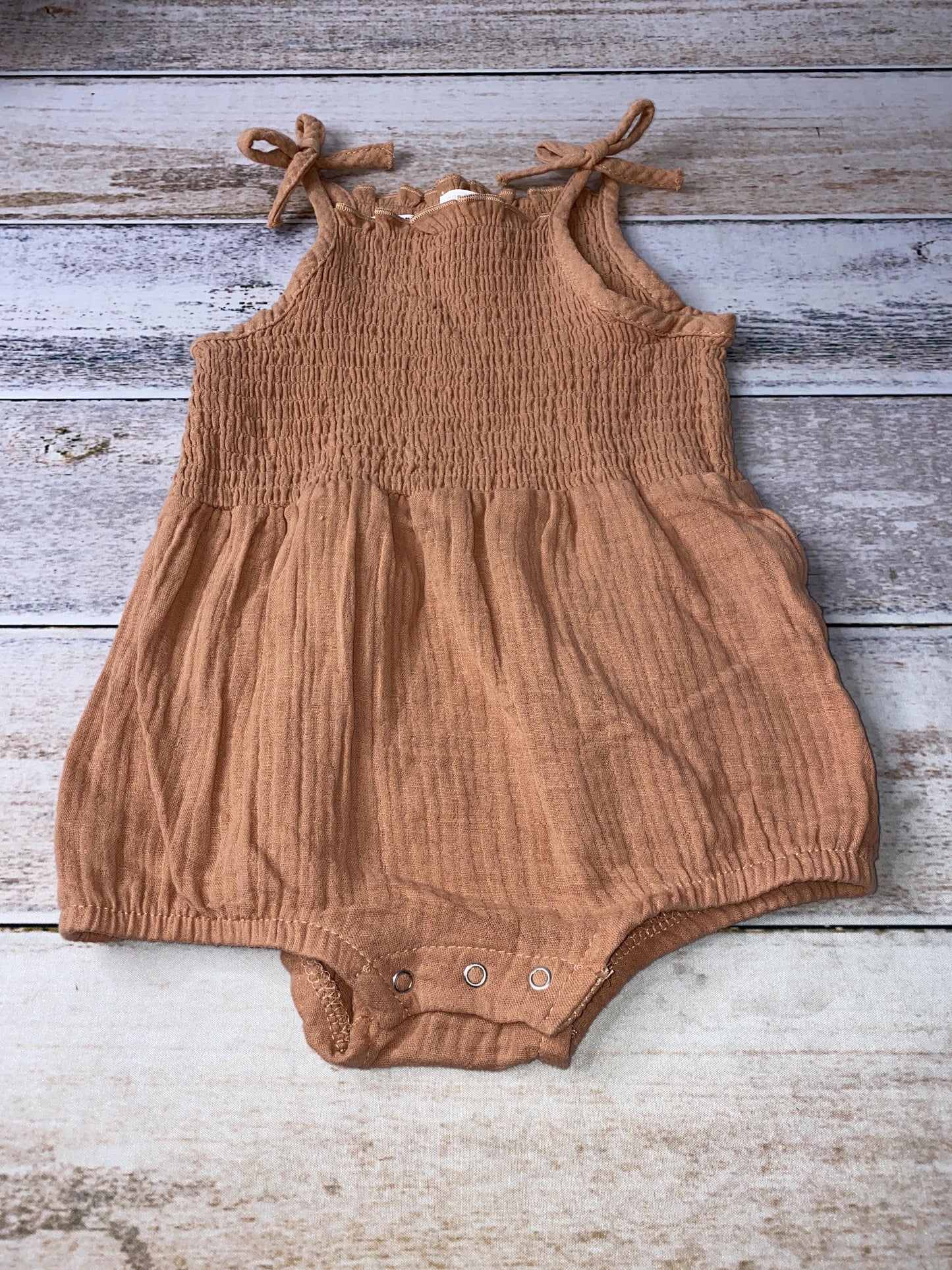 Grayson mini Girls Brown Romper Size: 18 months Brown