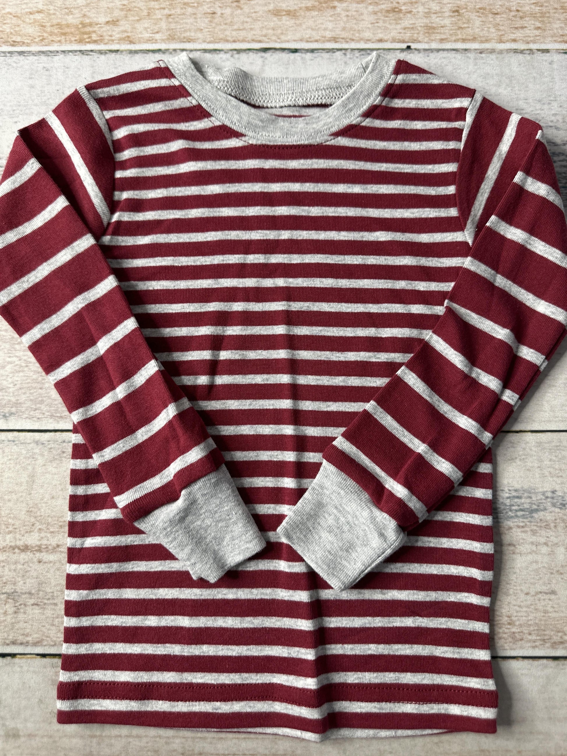 Carters Unisex Burgundy | Grey Pajamas Size: 2T Burgundy | Grey