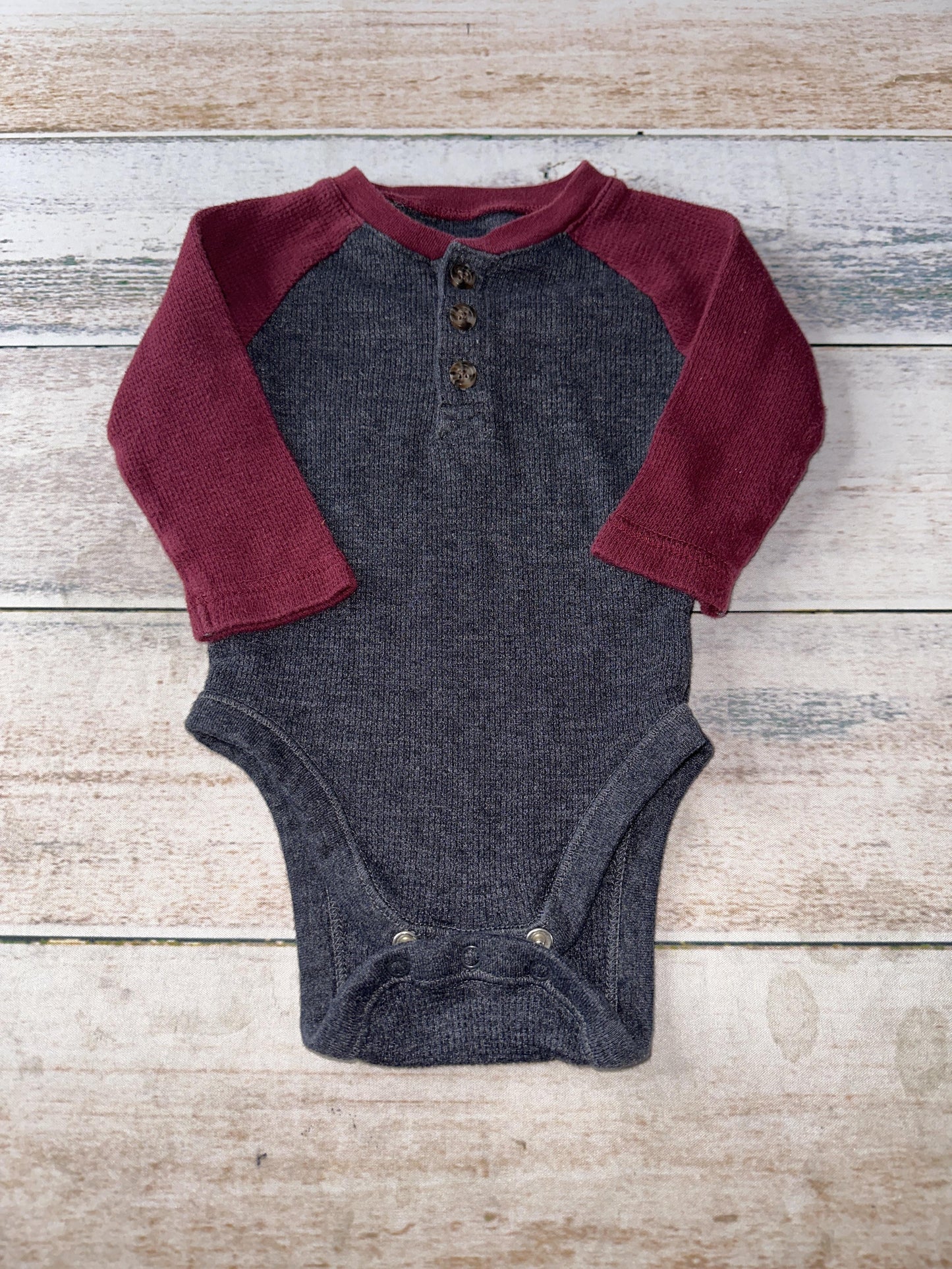 Old Navy Unisex Burgundy | Grey Onesie Size: 3-6 months Burgundy | Grey