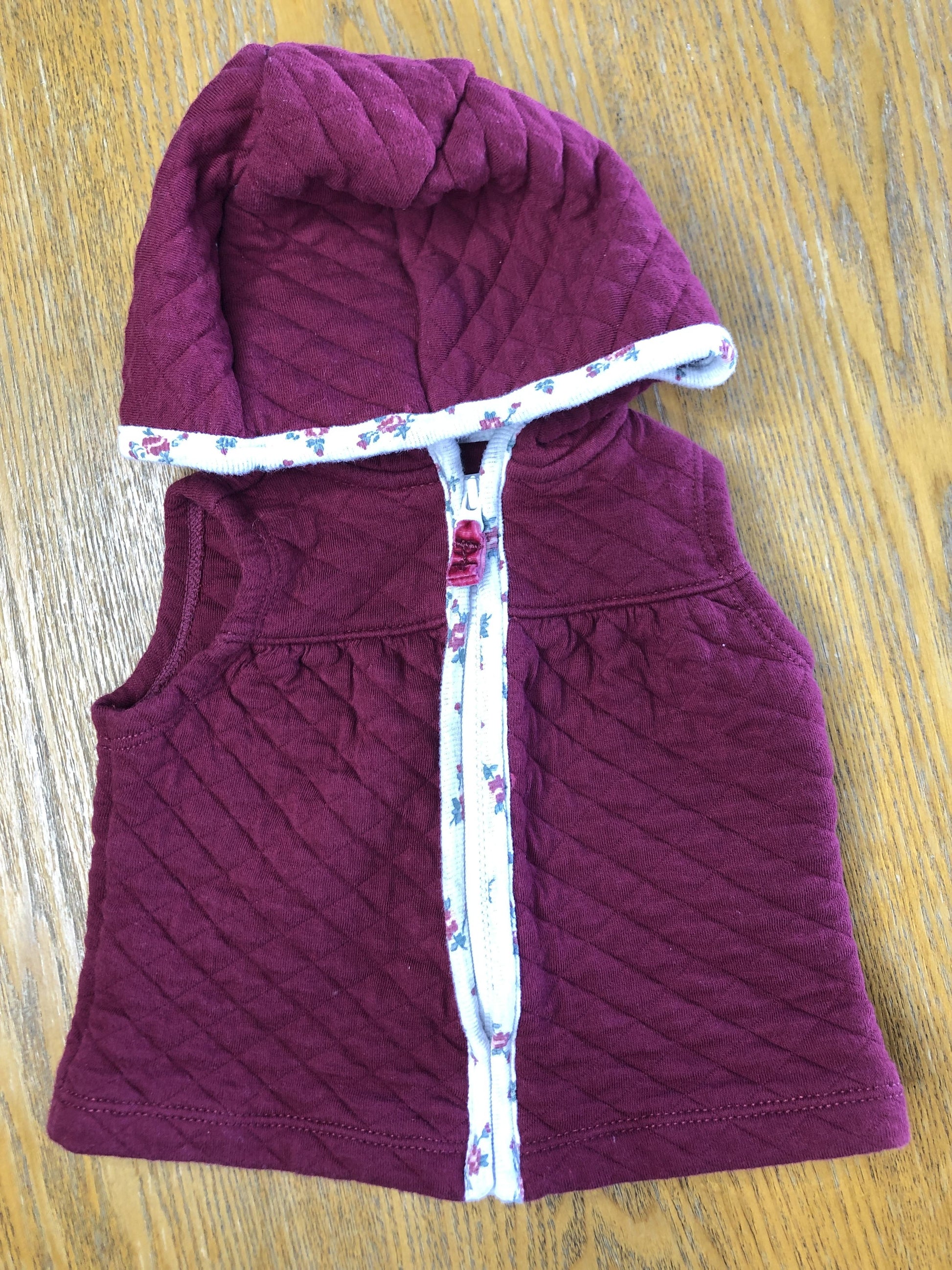 Carters Unisex Burgundy | Pink floral Vest Size: 3 months Burgundy | Pink floral