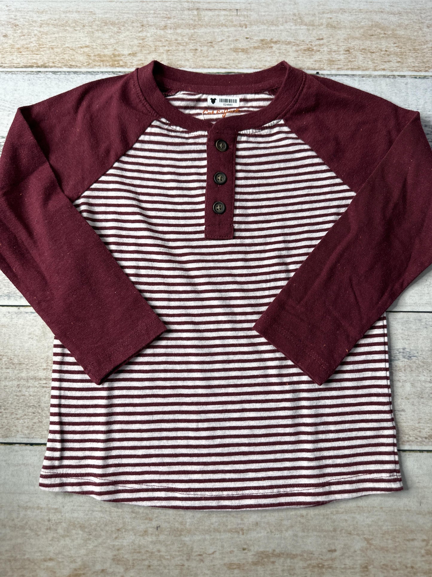 Cat & Jack Boys Burgundy Long Sleeve T-Shirt Size: 3T Burgundy