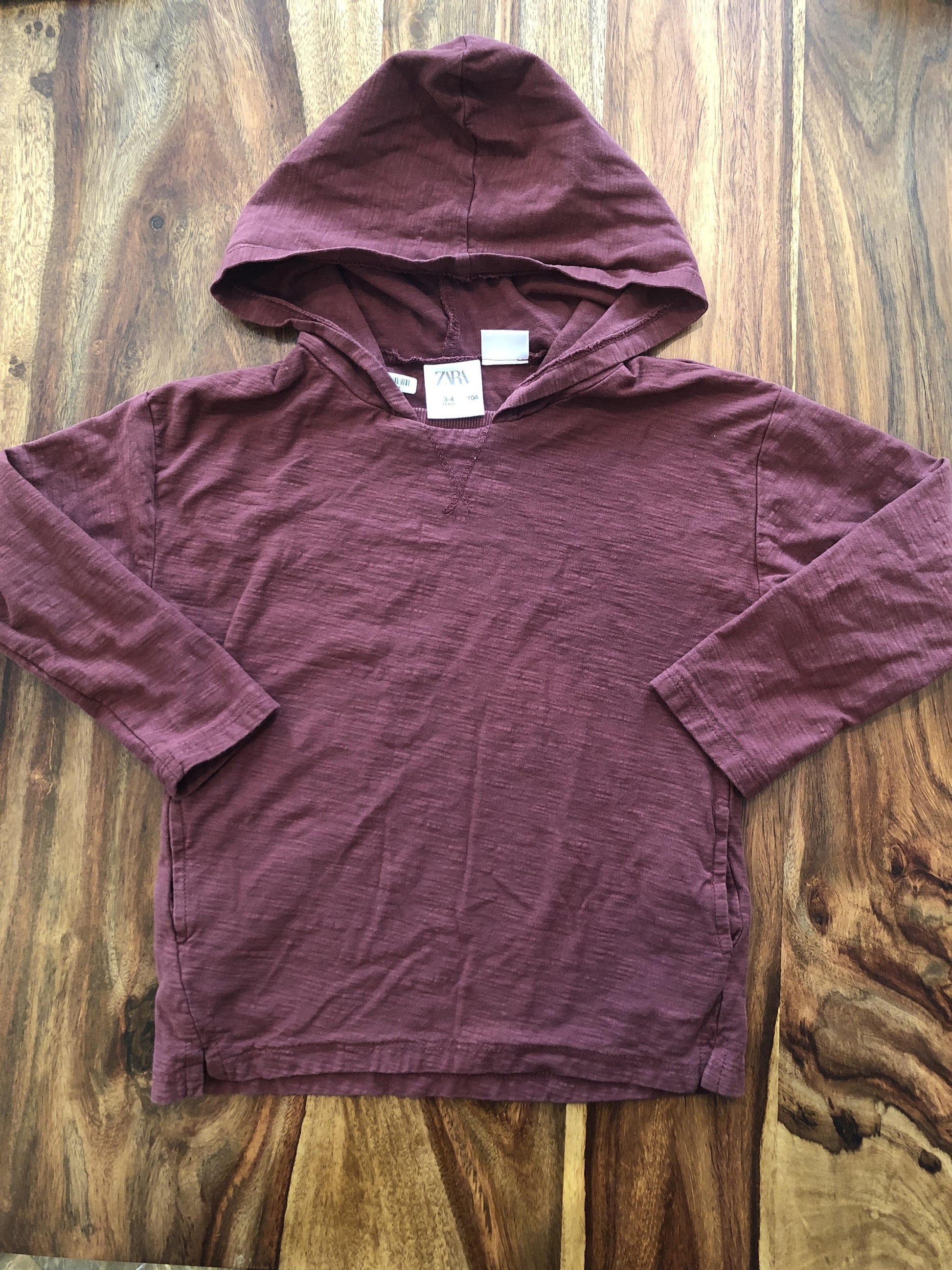 Zara Girls Burgundy Hoodie Size: 4T Burgundy