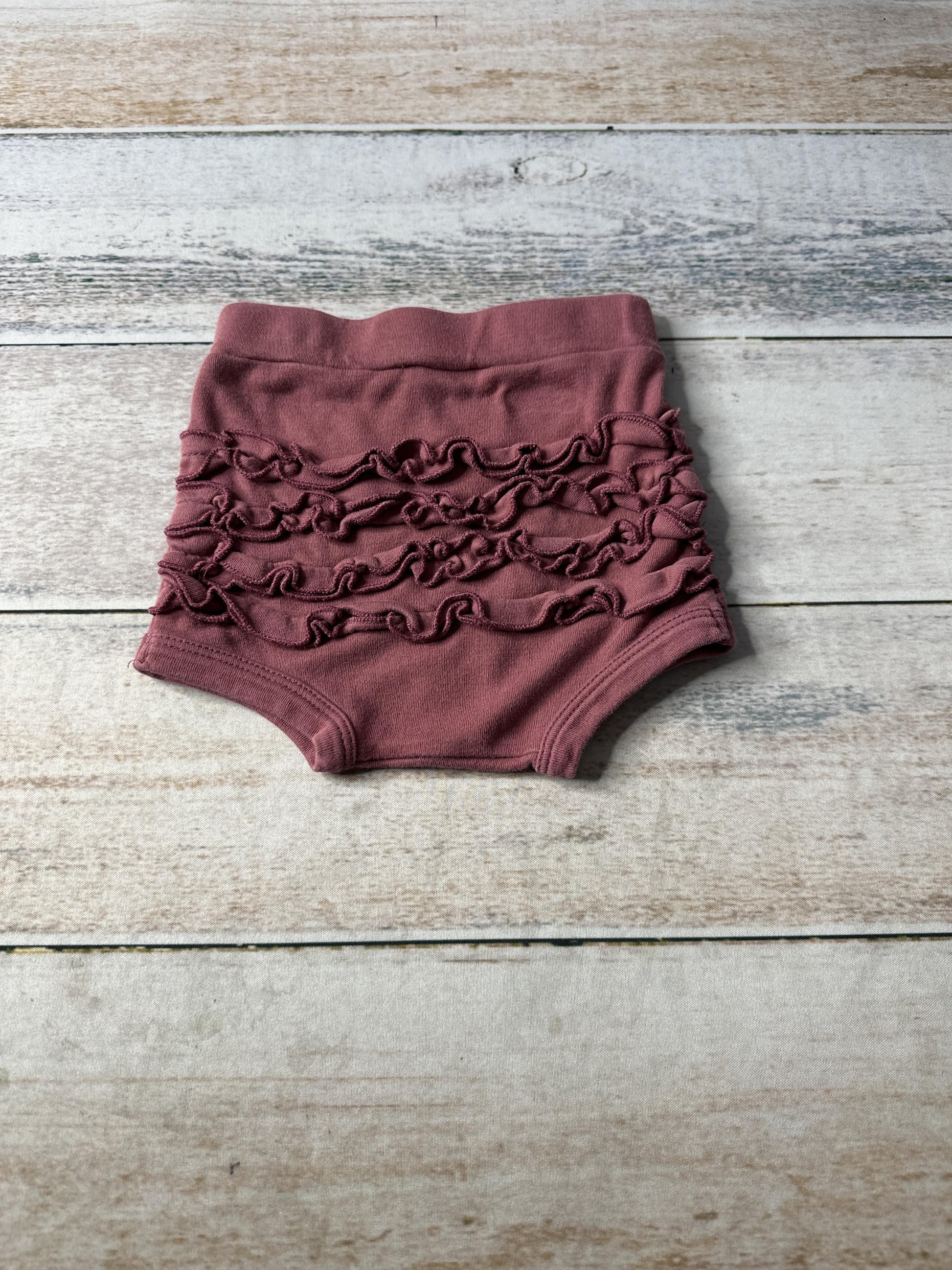 Kate Quinn Girls Burgundy Shirt Size: 6-12 months Burgundy