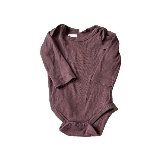 Colored Organics Girls Burgundy Onesie Size: 3-6 months Burgundy