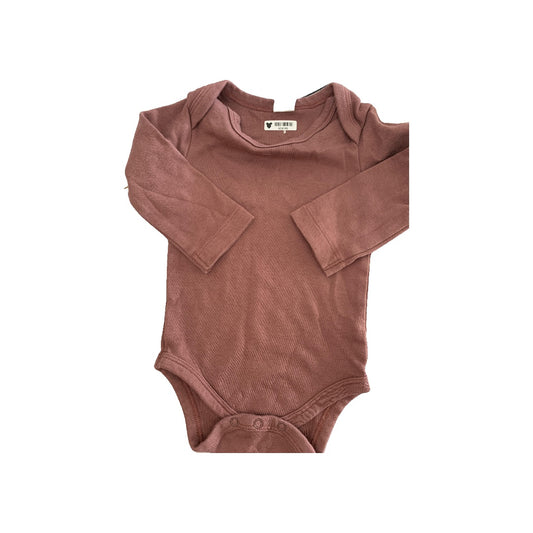 Colored Organics Girls Burgundy Onesie Size: 3-6 months Burgundy