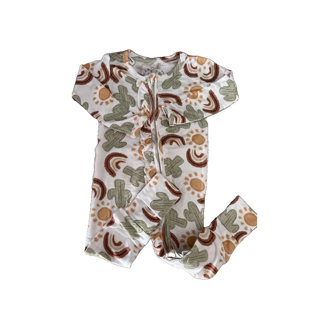 Sage and Ivory Unisex Cactus Pajamas Size: 6-12 months Cactus