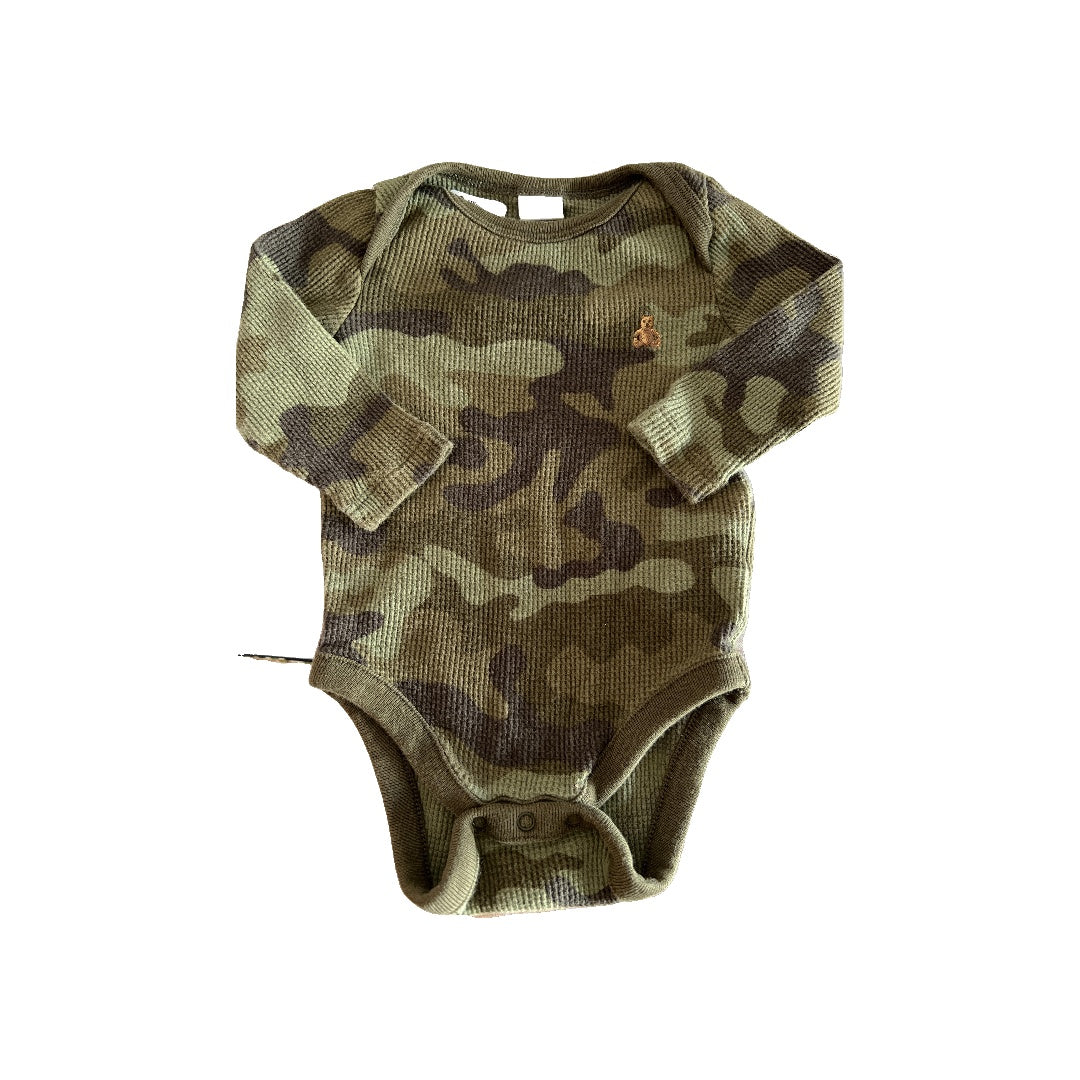 Gap Boys Camo Onesie Size: 3-6 months Camo