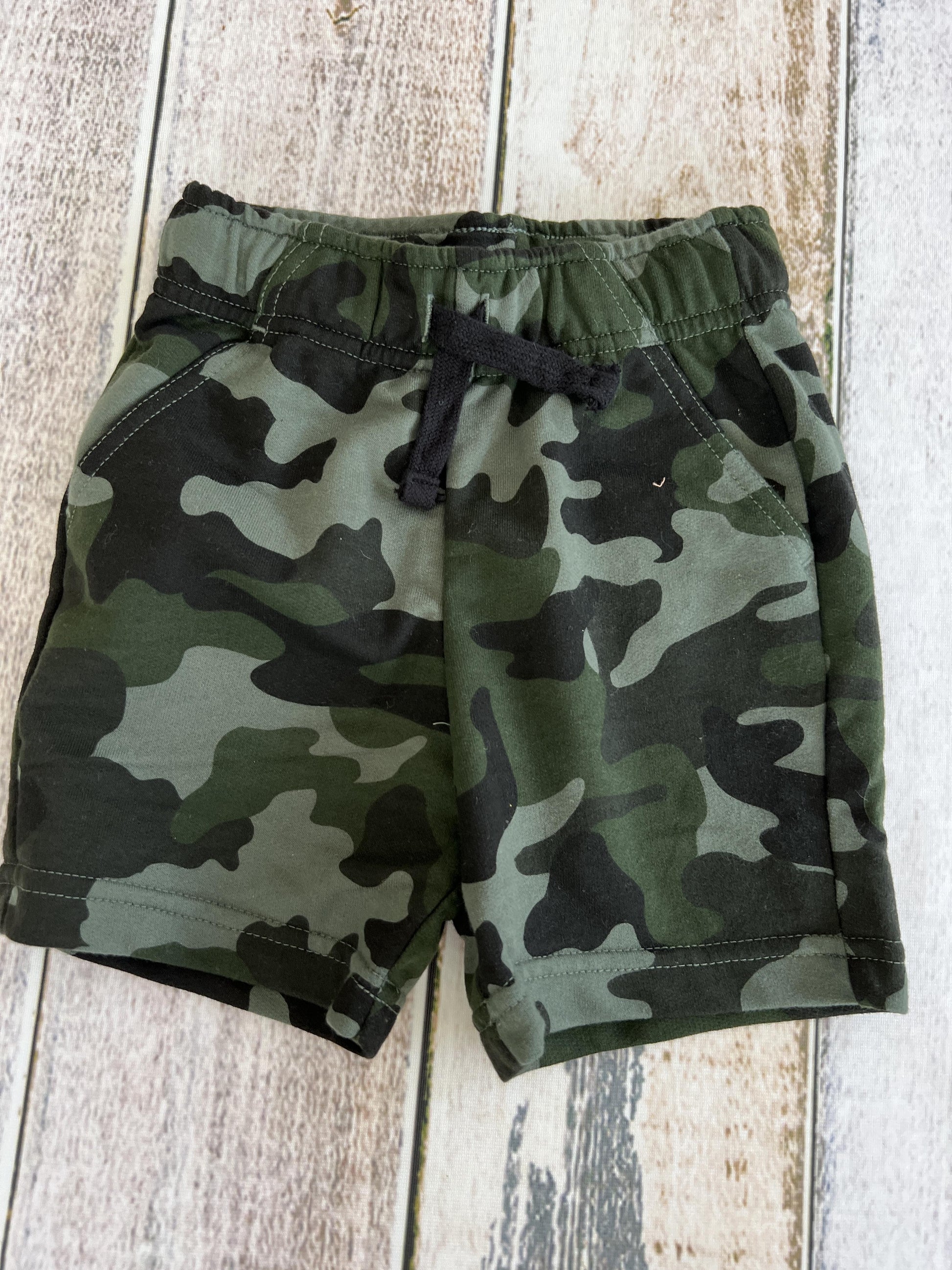 Cat & Jack Boys Camo Shorts Size: 2T Camo