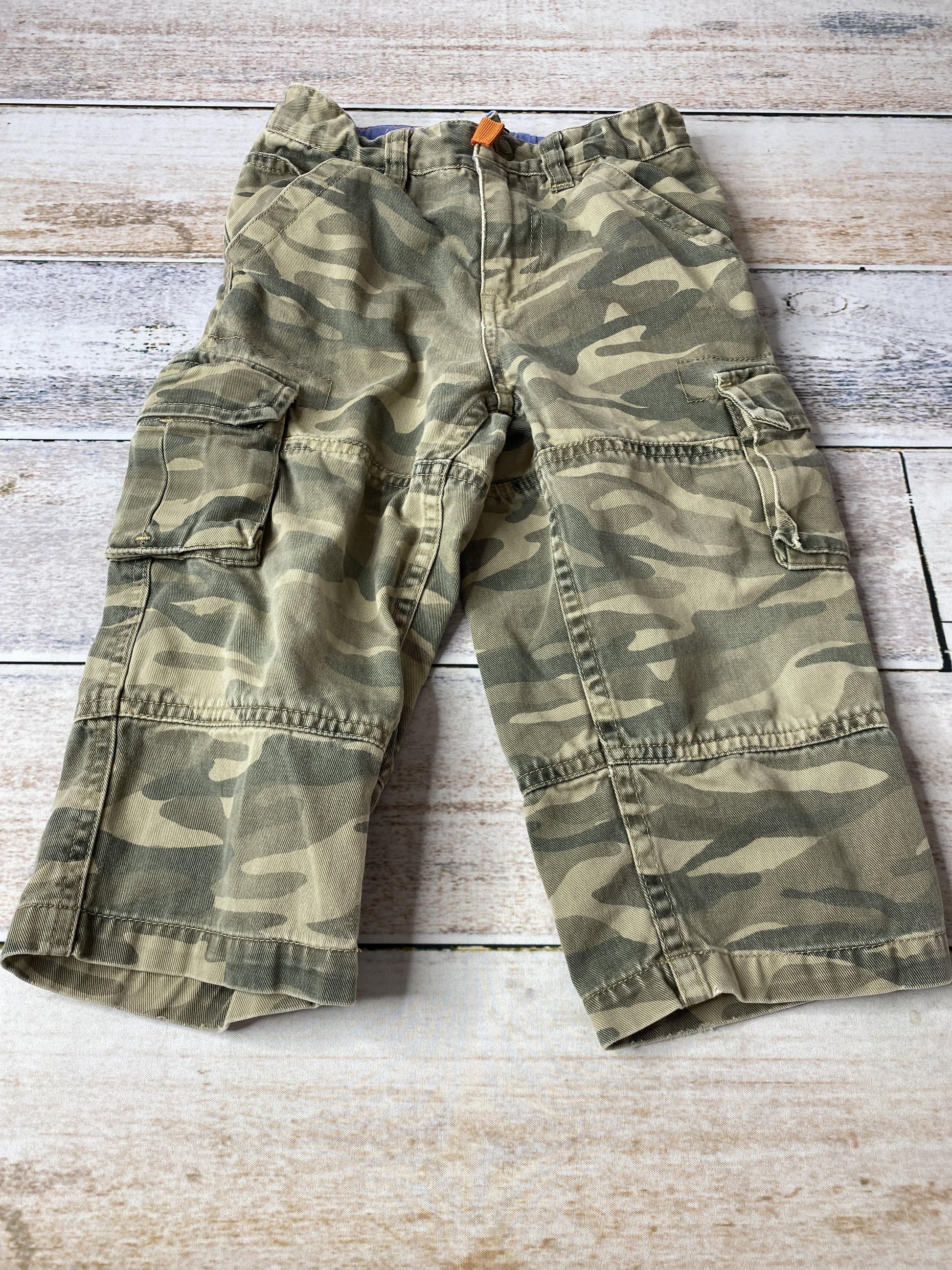 Gap Boys Camo Cargo Pants Size: 2T Camo