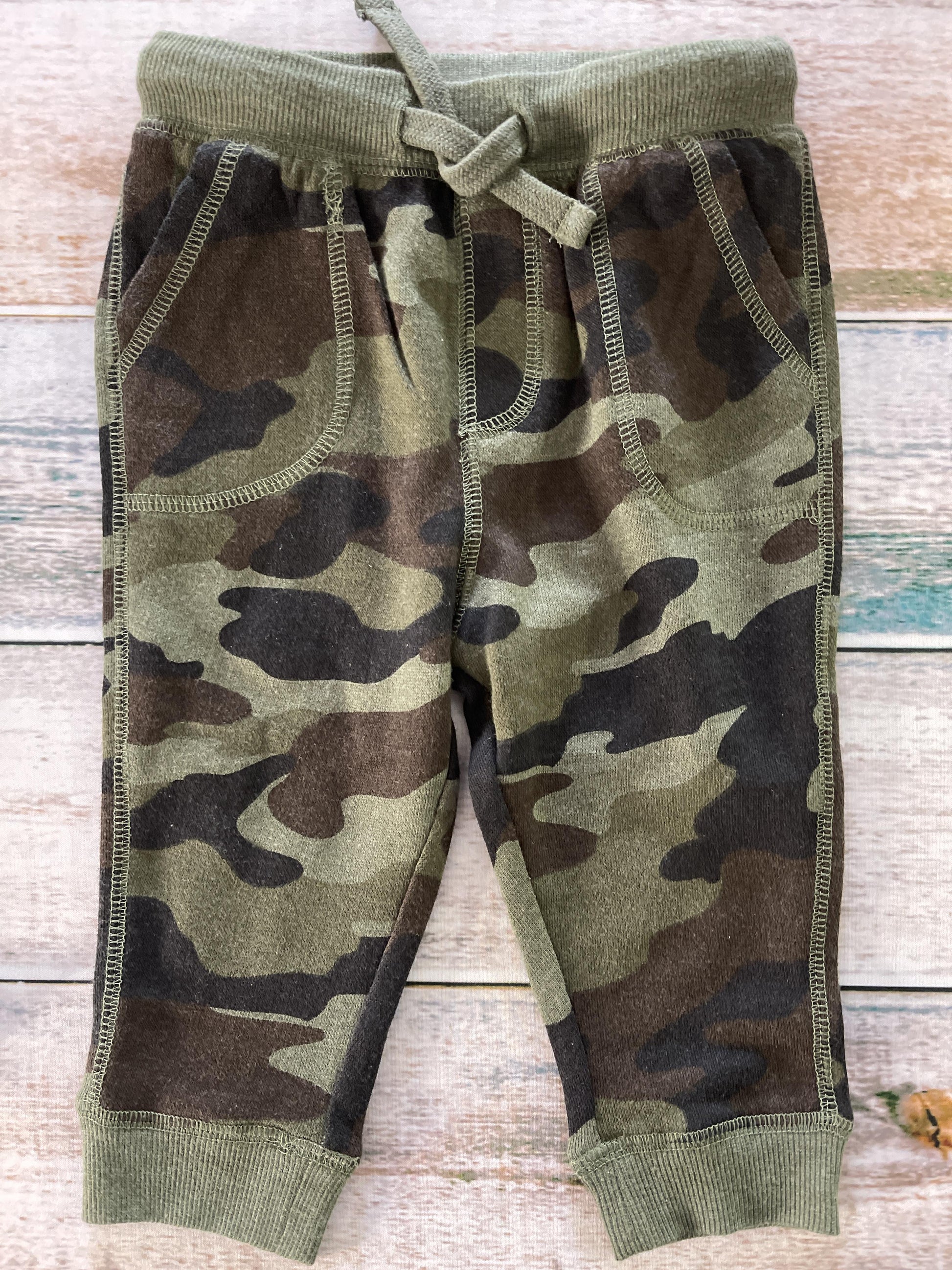 Tucker + Tate Boys Camo Pants Size: 12 months Camo
