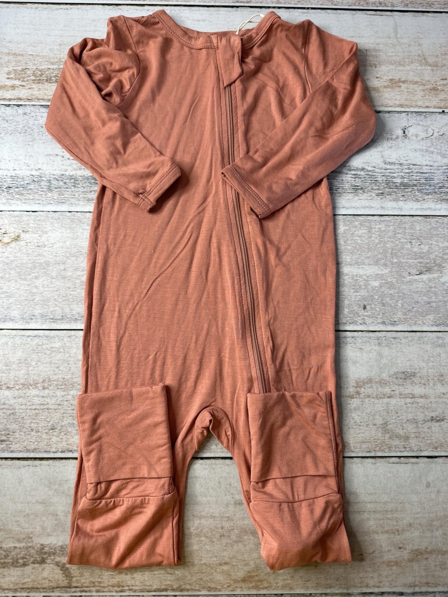 Little Organic co Unisex Coral Pajamas Size: 18-24 months Coral