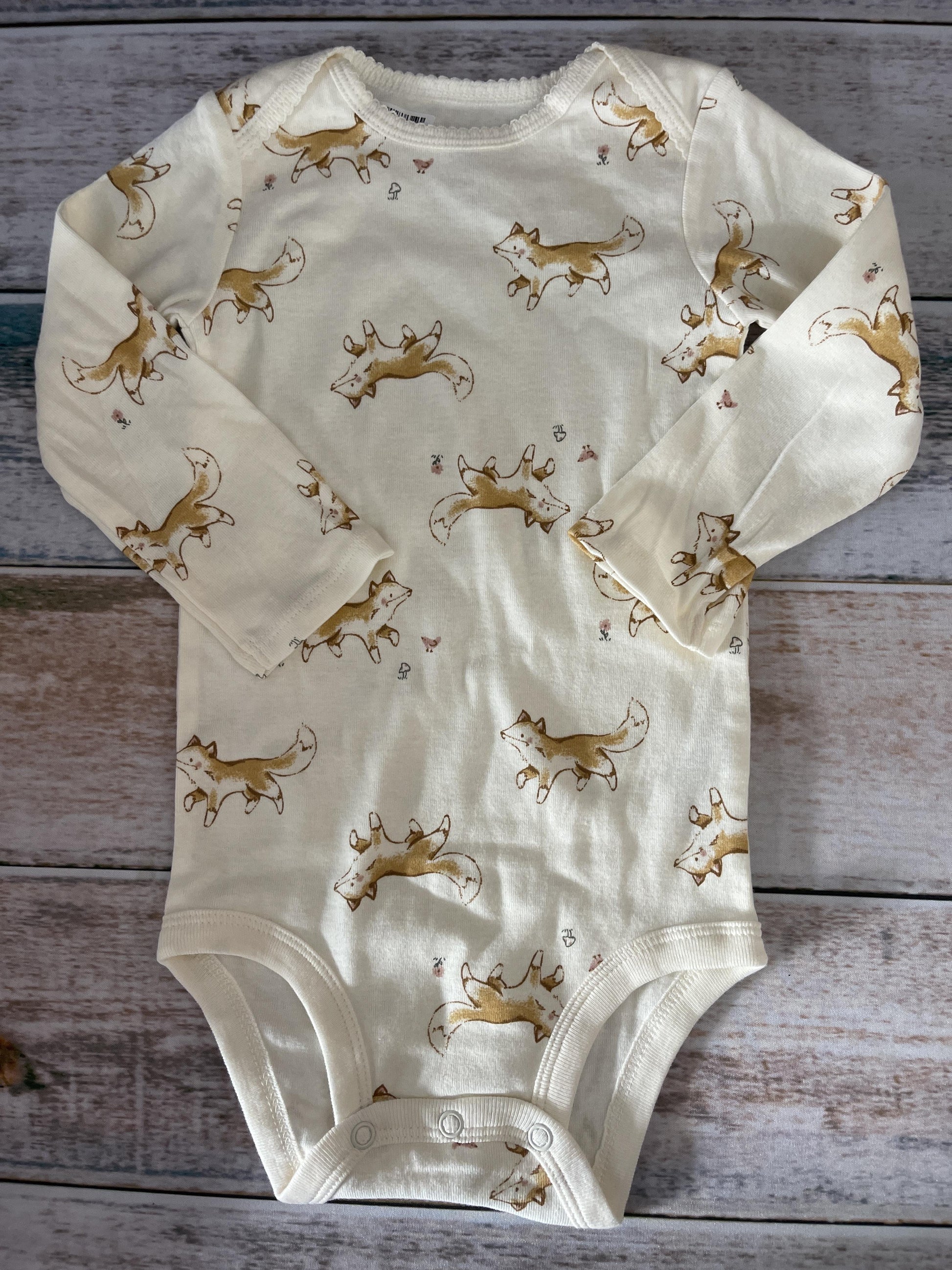 Carters Girls cream | animals | Brown Onesie Size: 18 months cream | animals | Brown