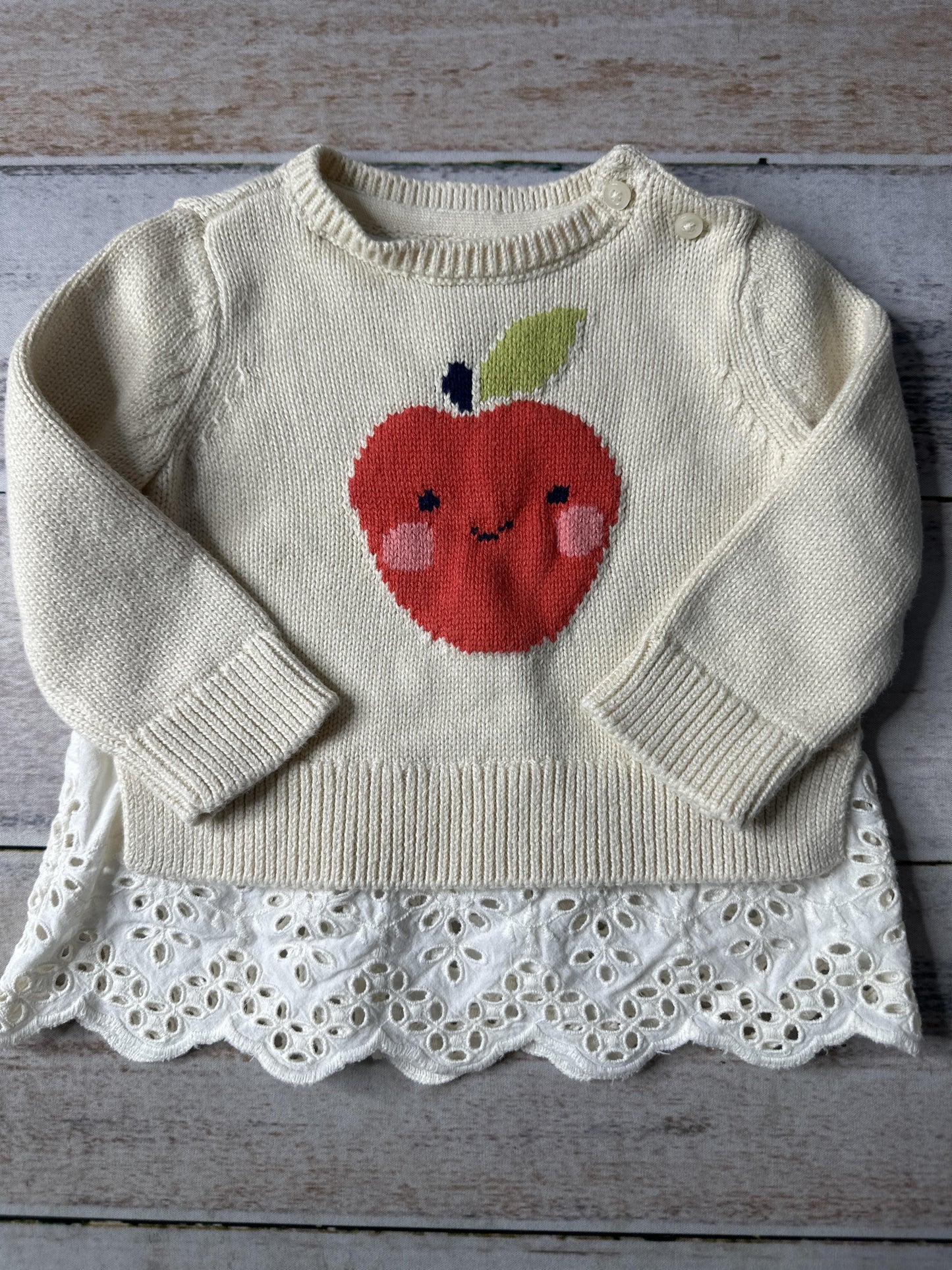 Gap Unisex cream | Apples Sweater Size: 6 months cream | Apples