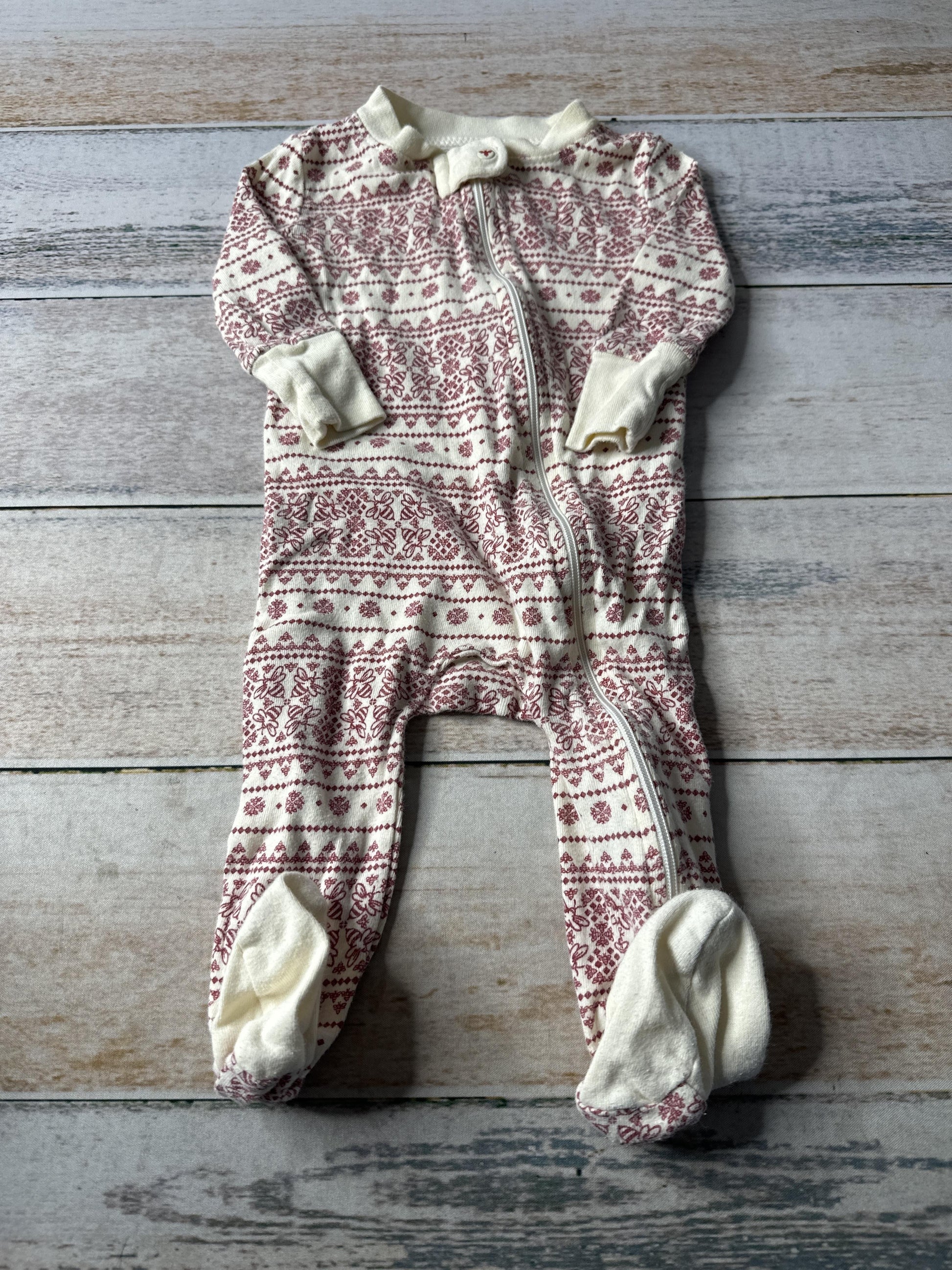 Burt's Bees Girls cream | Bees | Pattern Pajamas Size: 3-6 months cream | Bees | Pattern