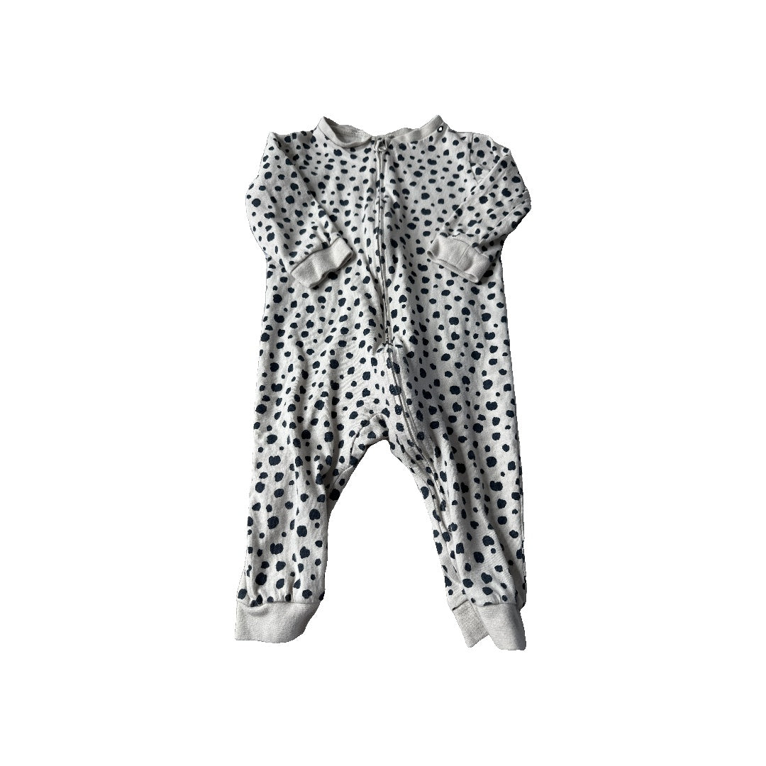 H&M Unisex cream | Black | polka dot Long Sleeve Outfit Size: 6-9 months cream | Black | polka dot
