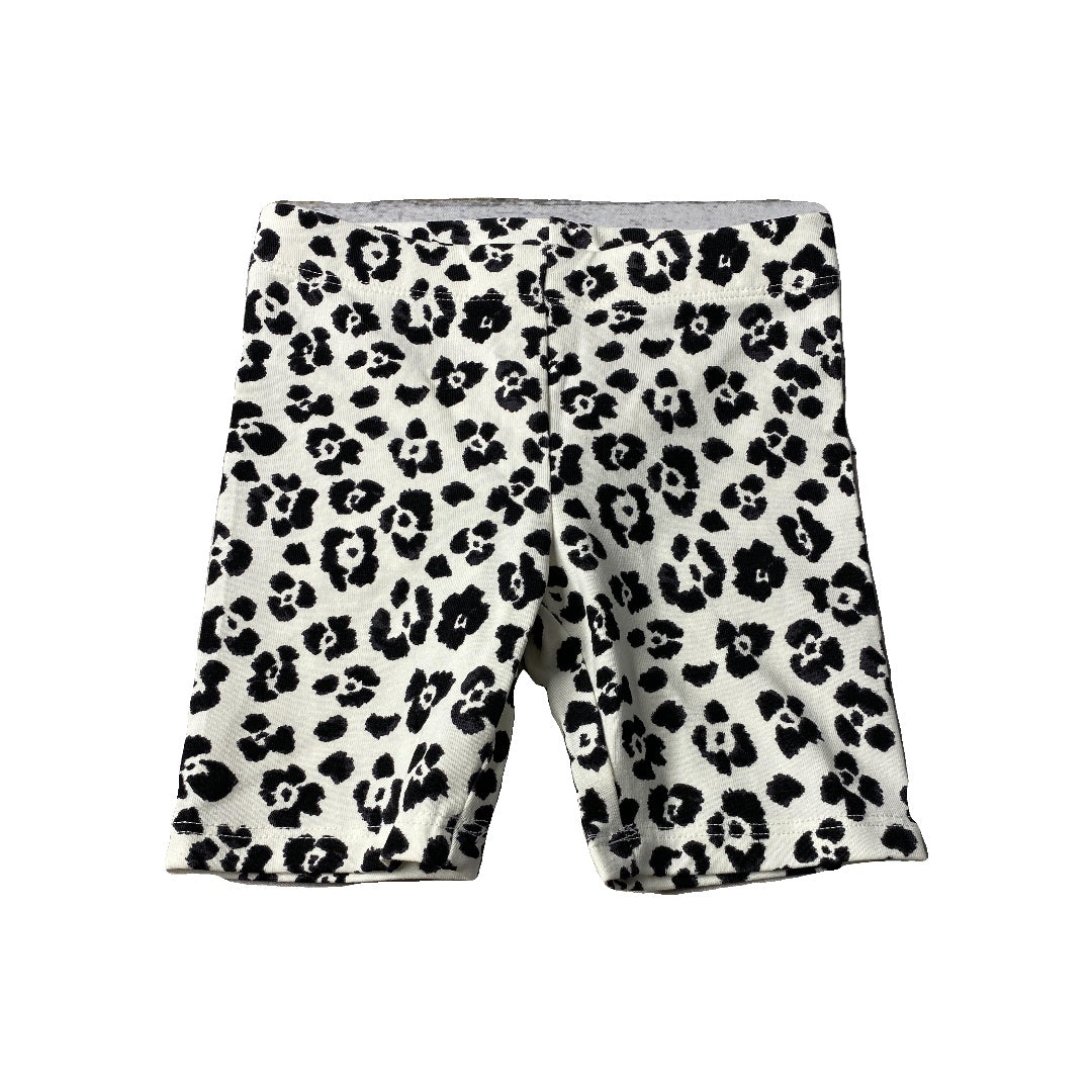 Tucker + Tate Girls cream | Black Shorts Size: 18 months cream | Black