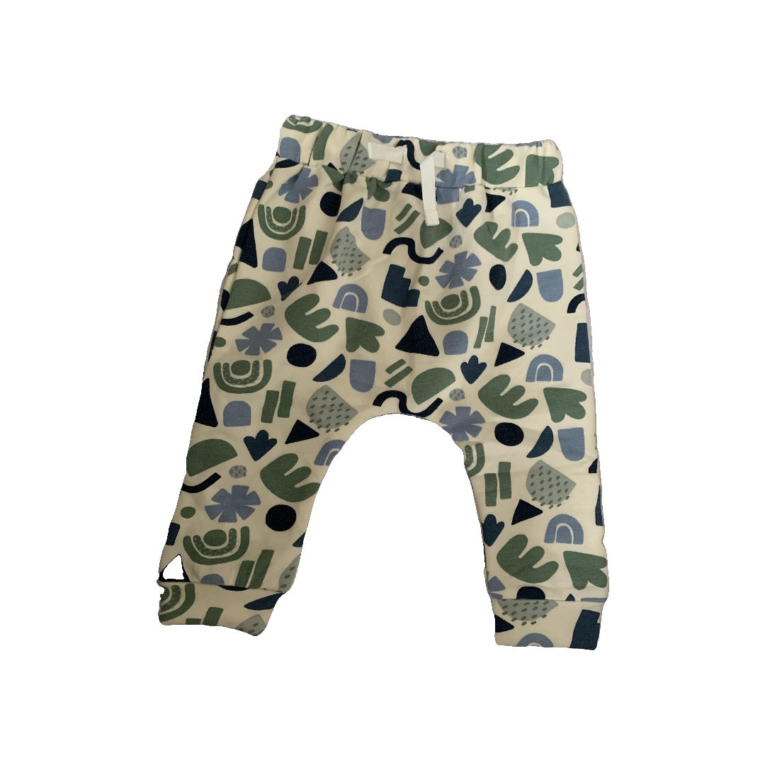 Nordstrom Unisex cream | Blue | Forest Green | Pattern Pants Size: 12M cream | Blue | Forest Green | Pattern