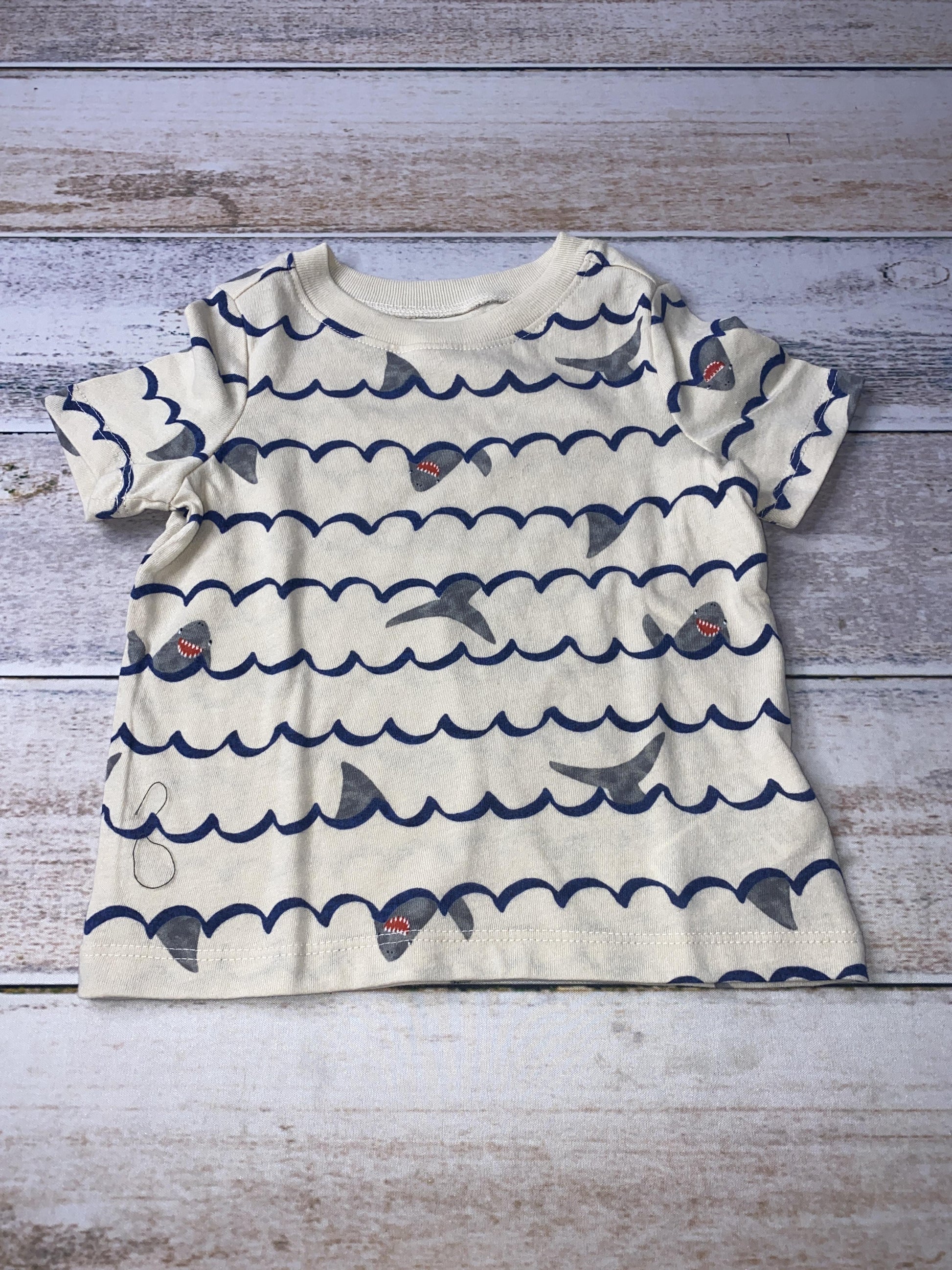 Old Navy Boys cream | Blue | Sharks T-Shirt Size: 12-18 months cream | Blue | Sharks