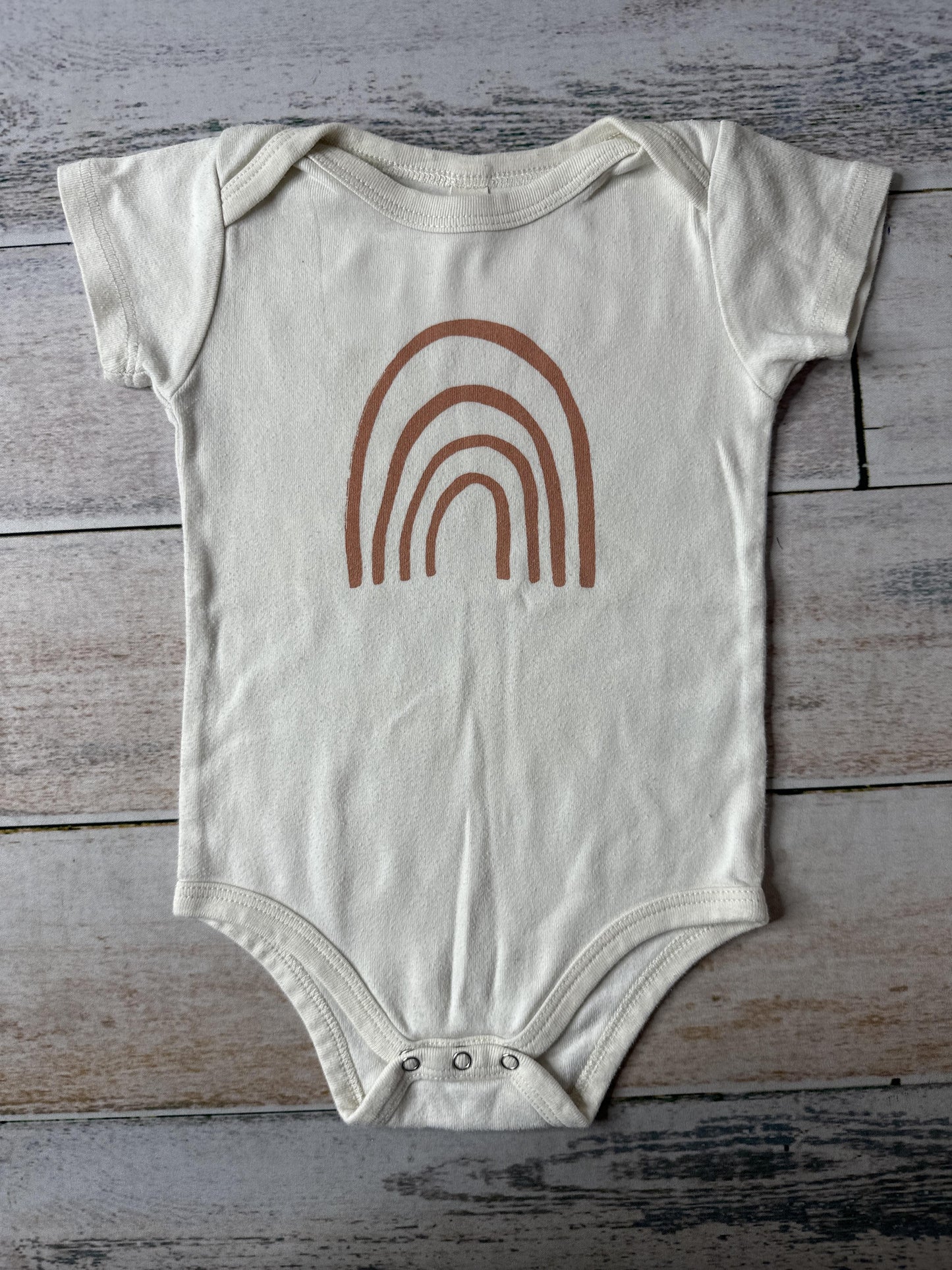 Tenth + Pine Unisex cream | Brown | Rainbow Onesie Size: 12-18 months cream | Brown | Rainbow