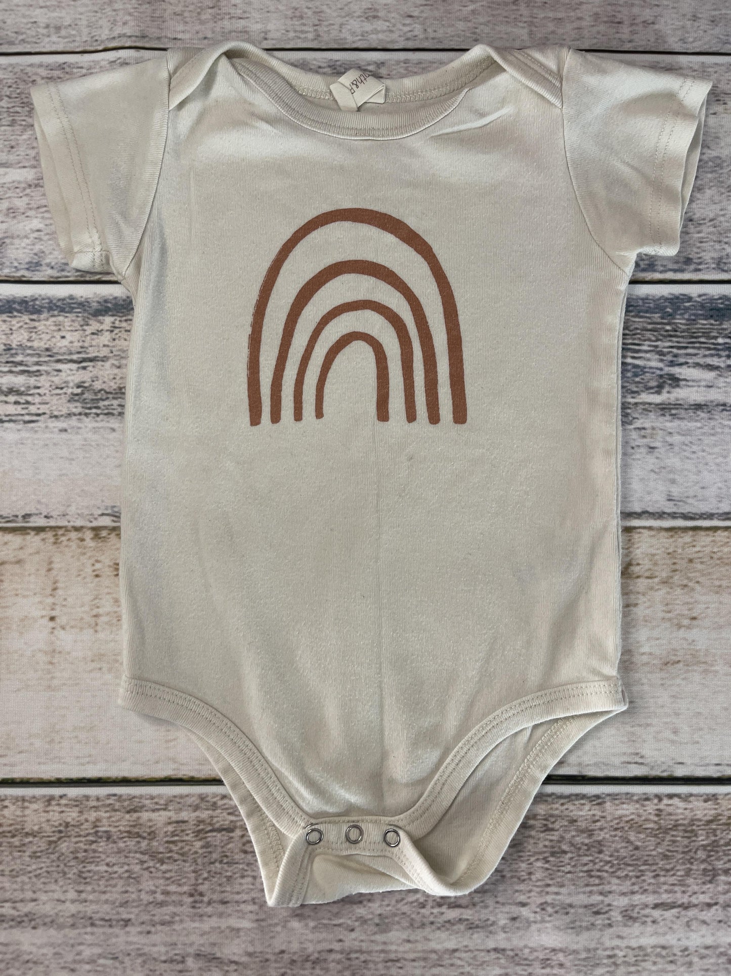 Tenth + Pine Unisex cream | Brown Onesie Size: 12-18 months cream | Brown