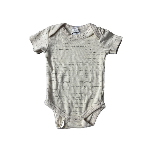 Colored Organics Unisex cream | Dots Onesie Size: 3-6 months cream | Dots