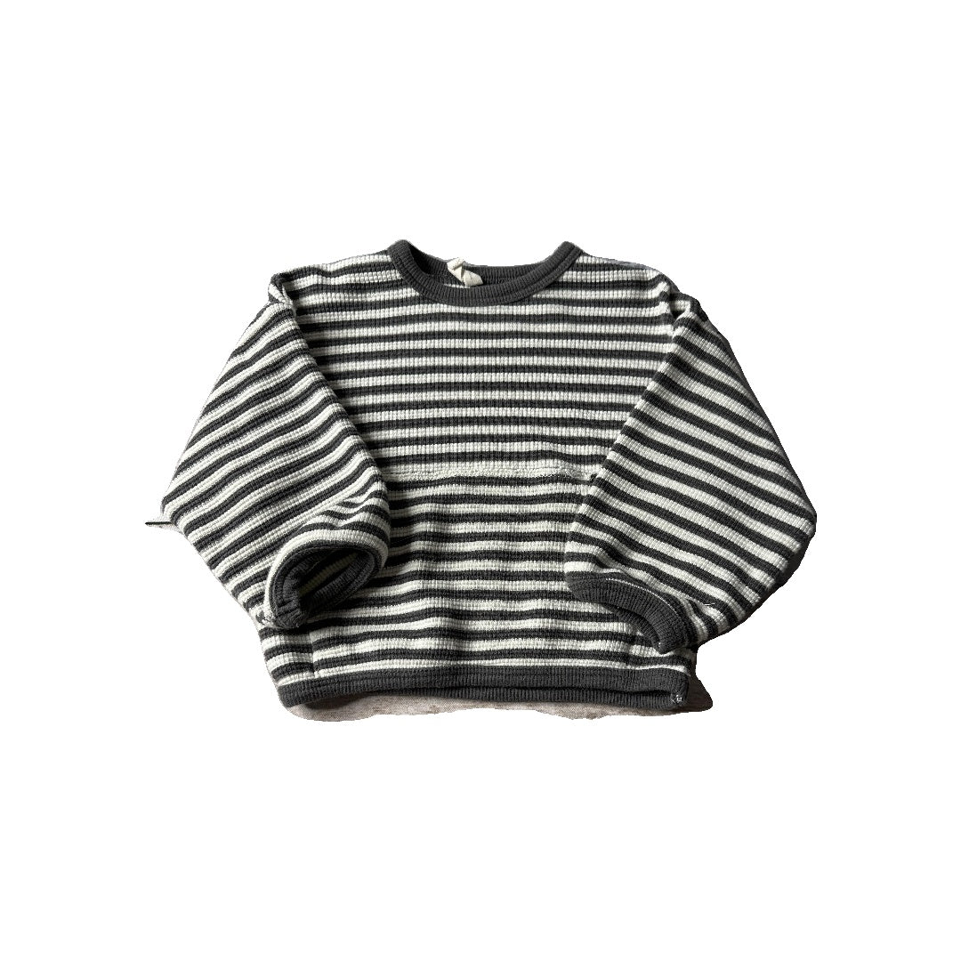 Quincy Mae Unisex cream | Grey Long Sleeve Shirt Size: 6-12 months cream | Grey